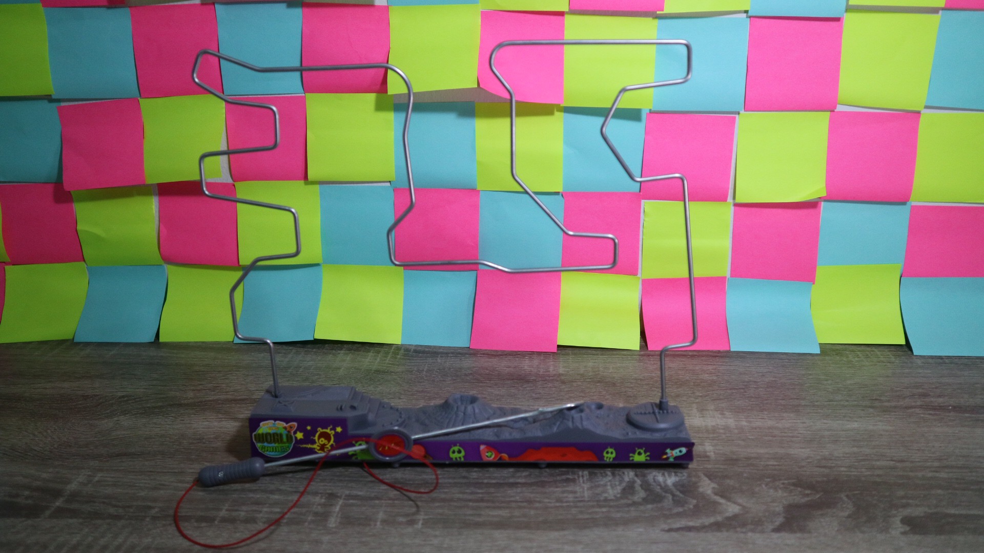 เกมขดลวดฝึกสมาธิ Beat the buzz