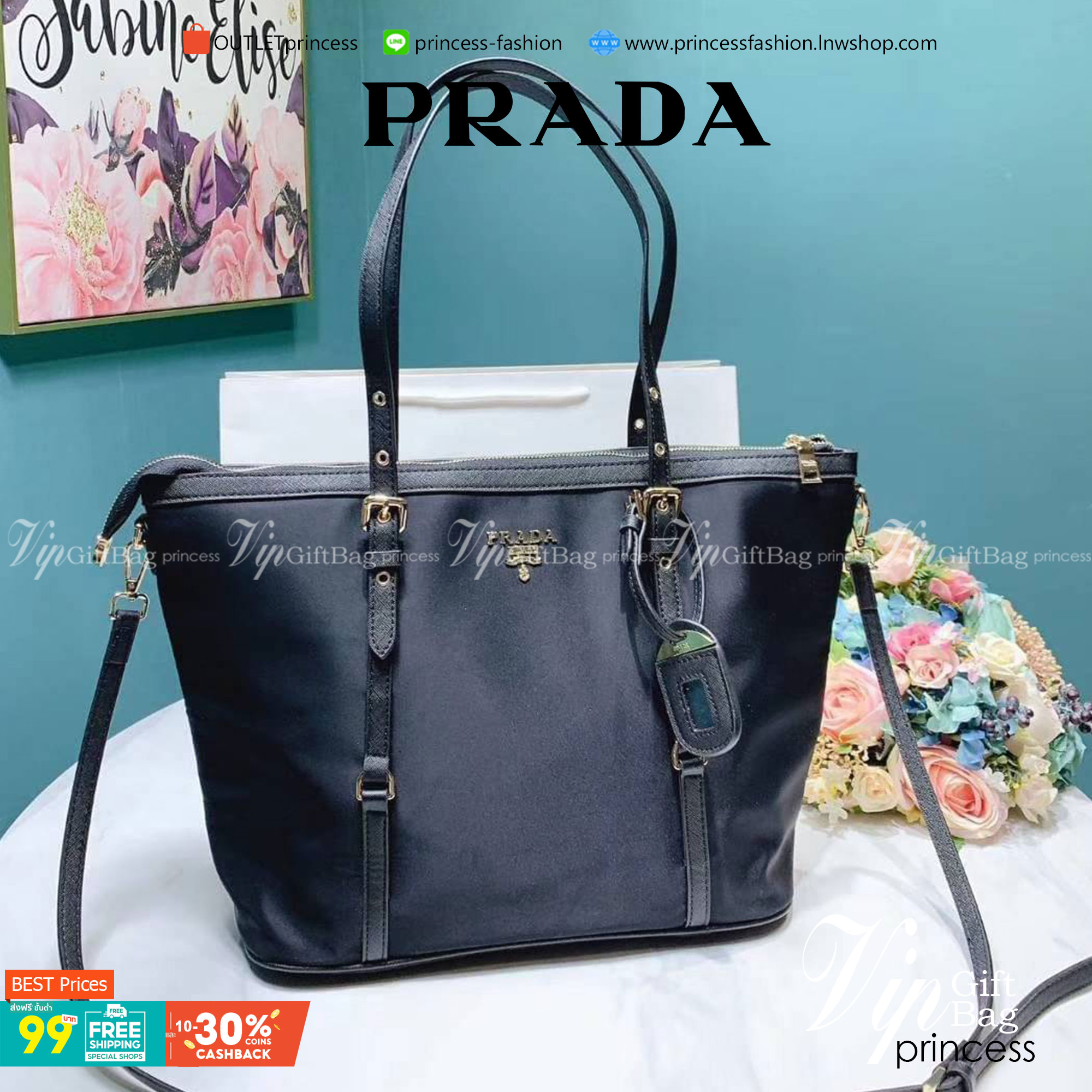 Best Price! & Hot item! สุดคุ้ม 👏👏 งานใบใหญ่ **ใส่ของจุใจ จากงานพรีเมี่ยมกิ้ฟ จากเคาเตอร์ต่างประเทศคะ แบรนด์ PRADA เป็น กระเป๋าผ้าไนล่อน ตามแบบฉบับของแบรนด์เลย หลงรักเลยคะ สะพายไหล่ได้ ถือก็สวยๆ ใช้แล้วสวยมากๆ ใส่ของได้เยอะเว่อร์ คุ้มราคา 