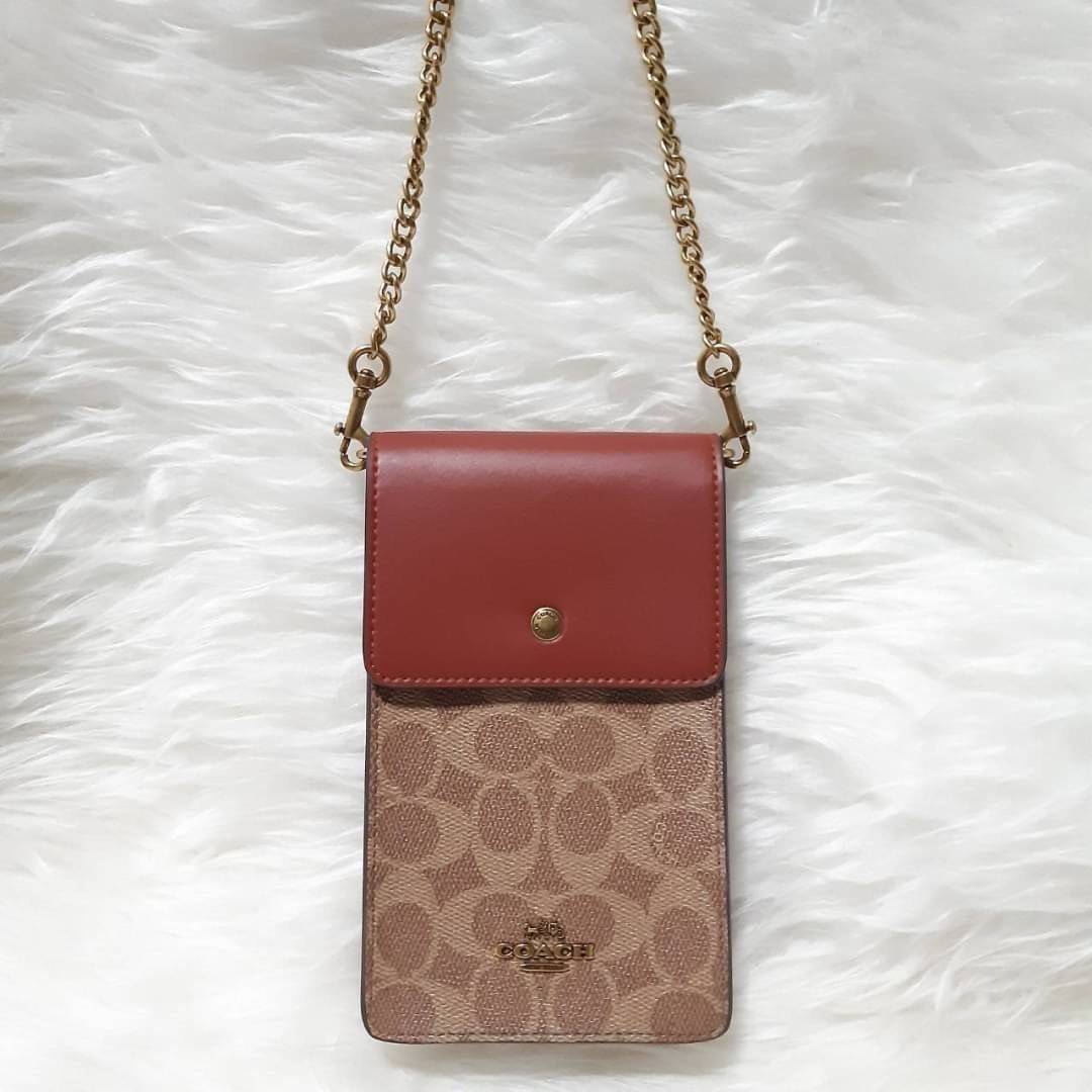 COACH F76357 SNAP PHONE CROSSBODY IN SIGNATURE CANVAS BEST ITEM!! ðâĄïļāļāļĢāļ°āđāļāđāļēāļŠāļ°āļāļēāļĒāđāļāļāļāļāļĢāļ°āļŠāļāļāđ Case phone āđāļŠāđāđāļāļĢāļĻāļąāļāļāđāļĄāļ·āļāļāļ·āļāđāļāđāļāļļāļāļĢāļļāđāļ āļāļĩāđāļāļāđāļĨāļēāļĒāļāļĩāļāļĨāļēāļŠāļŠāļīāļ āļ§āļąāļŠāļāļļāļŦāļāļąāļāđāļāļāļ§āļēāļŠāļāļļāļāļ āļēāļāļāļĩ āļāļēāđāļĨāļ°āļ āļēāļĒāđāļāđāļāđāļāļŦāļāļąāļāļŠāļąāļāđāļāļĢāļēāļ°āļŦāđāđāļĢāļĩāļĒāļ āđāļāļīāļ-āļāļīāļāļāđāļ§āļĒāļāļĢāļ°āļāļļāļĄ āļŠāļēāļĒāļŠāļ°āļāļēāļĒāļĒāļēāļ§āļ