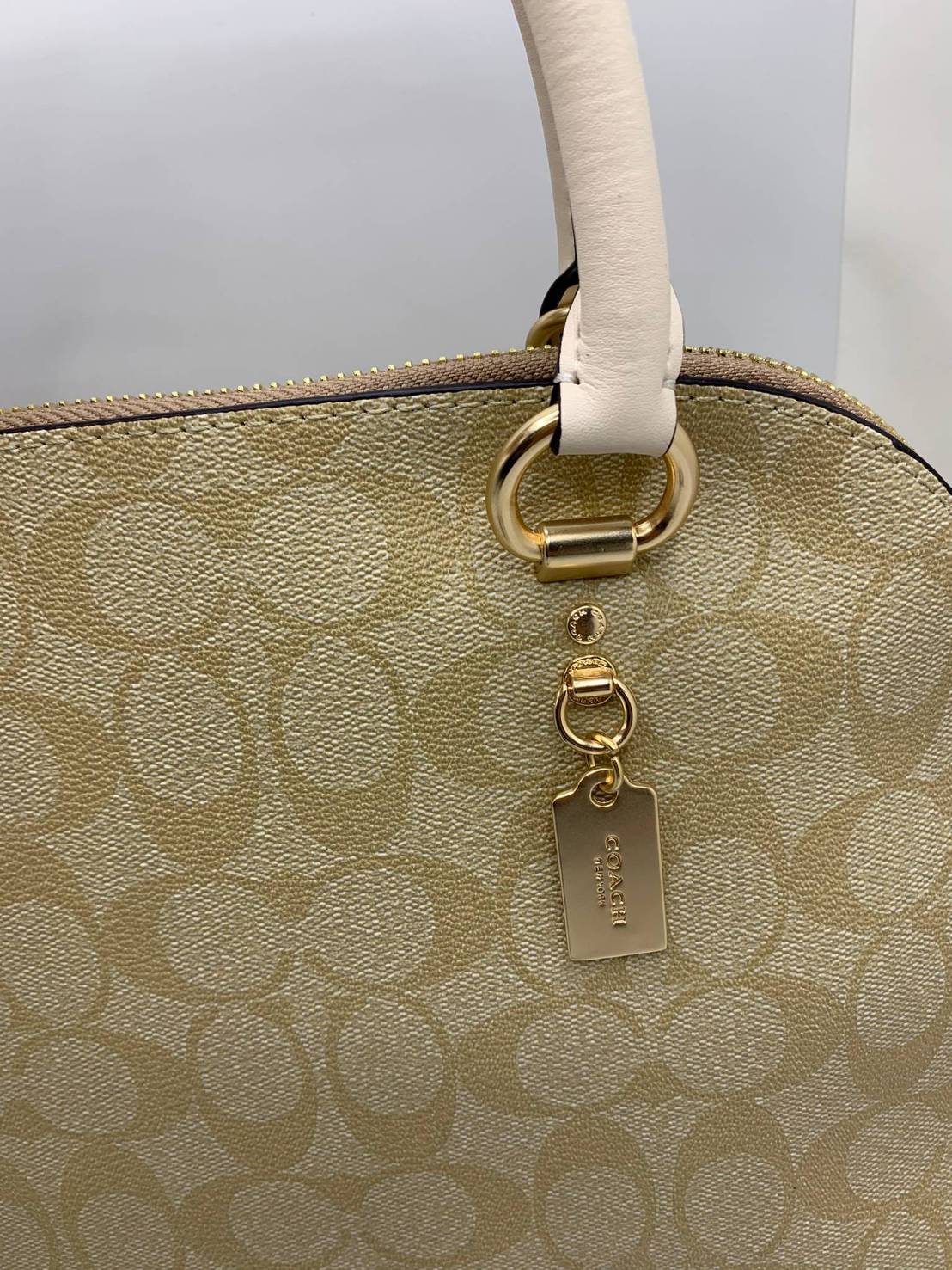 Coach KATY SATCHEL IN SIGNATURE CANVAS (COACH 2558)