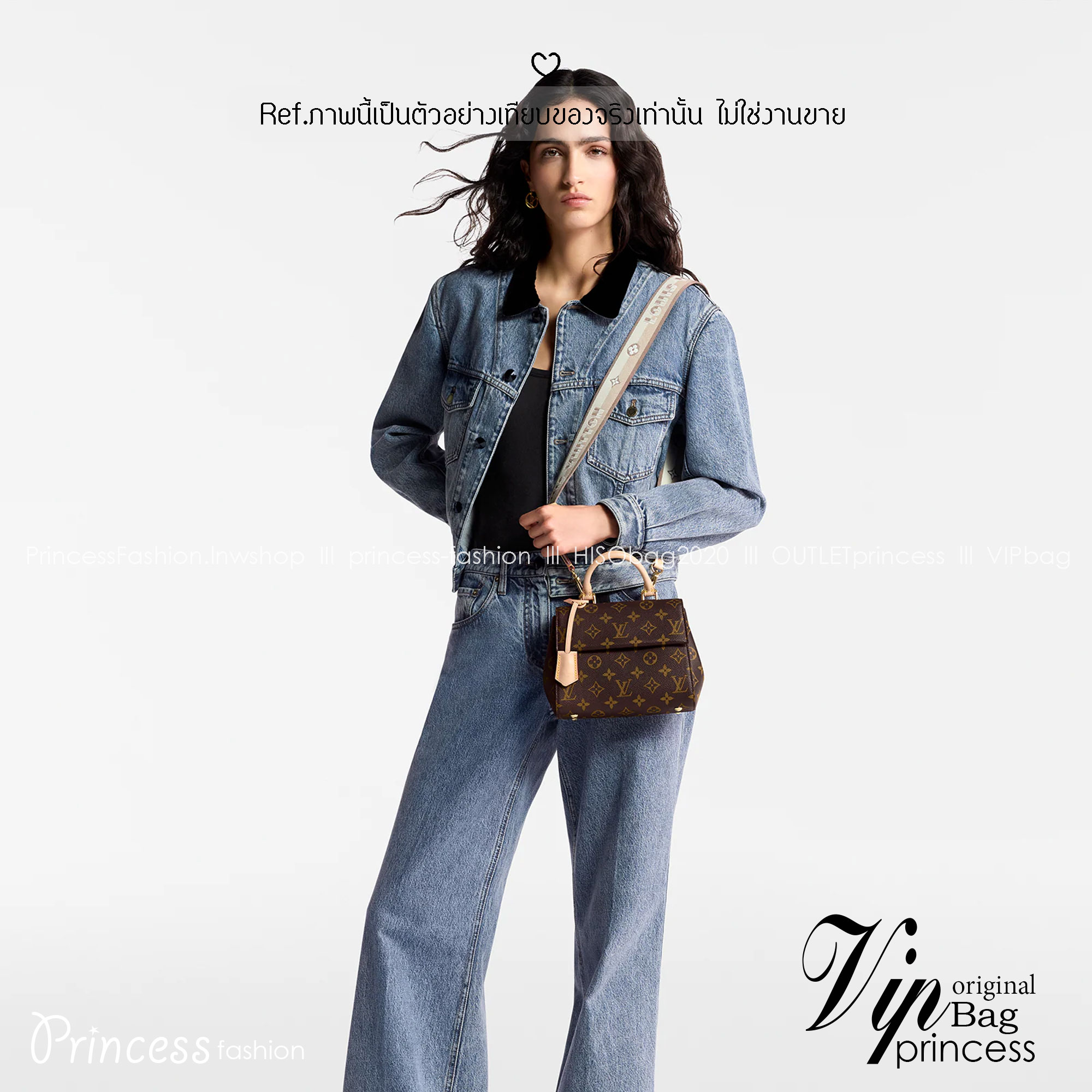 LV Cluny Mini Monogram Canvas Bag 20cm กระเป๋าถือใบเล็กแสนน่ารัก ลายโมโนแกรมแคนวาสสุดไอคอนิก พร้อมสายสะพายผ้าทรงสปอร์ต คอลขายดีตลอดกาล หูจับในตัว น้ำหนักเบา เป็นไอเท็มที่แมทช์ได้กับทุกสไตล์การแต่งตัว ราคาสุดคุ้ม