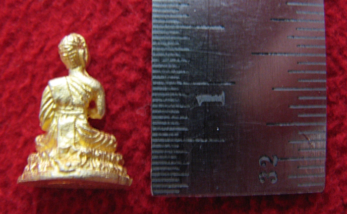 พระอุปคุตมหาลาภ ร่ำรวยเงินทอง เนื้อทองพ่นทรายพร้อมใบคาถาค่ะ