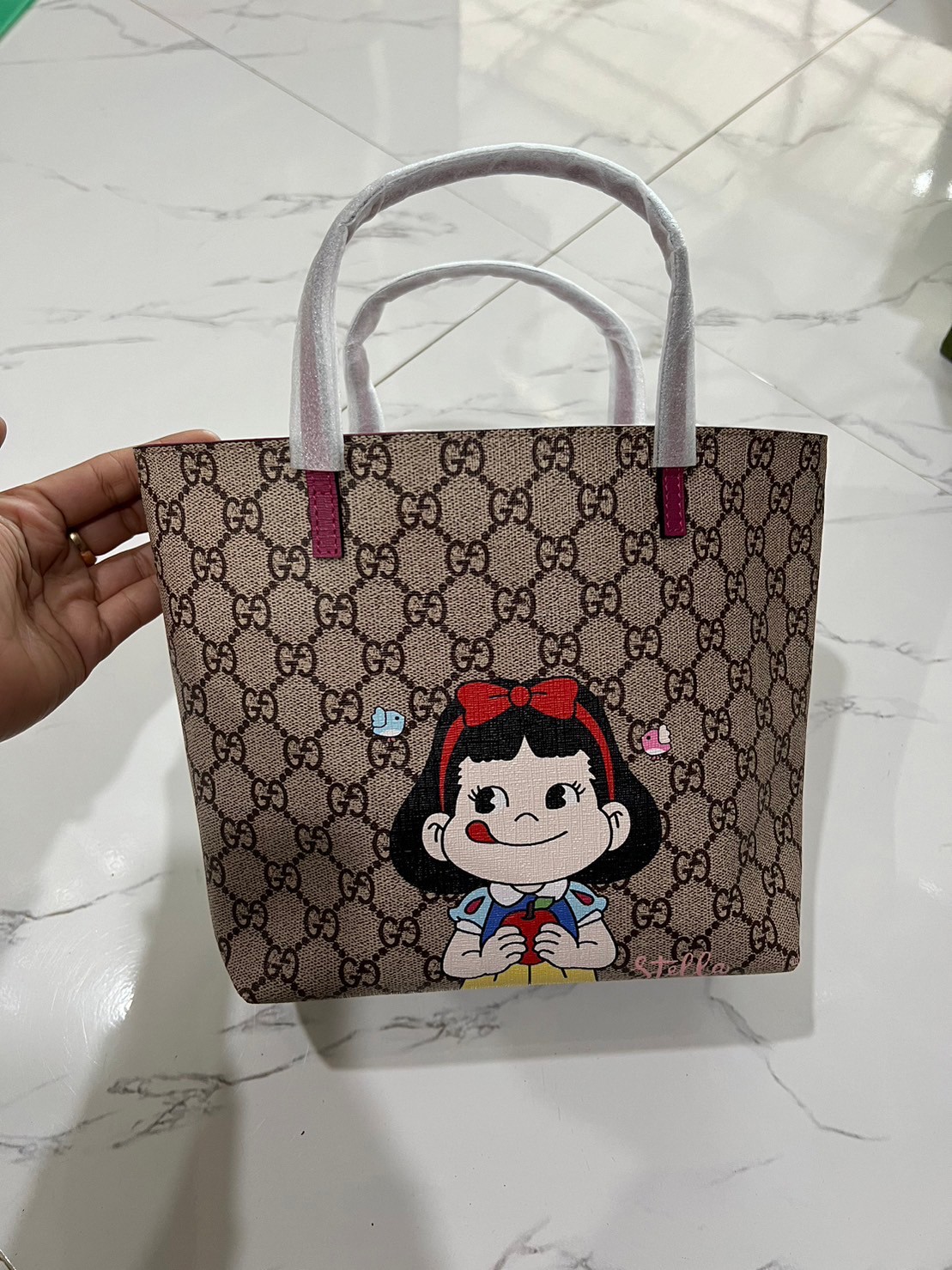 GUCCI Children's tote bag / Gucci kid tote / Gucci bag พร้อมส่งสต๊อกแน่น กับกระเป๋าโท้ทคิดท์ ไซส์น่ารักน่าใช้ ฮอตไม่หยุด เด็ดทุกดีไซน์ มีลายเข้าใหม่มากกว่าในรูปนะคะ