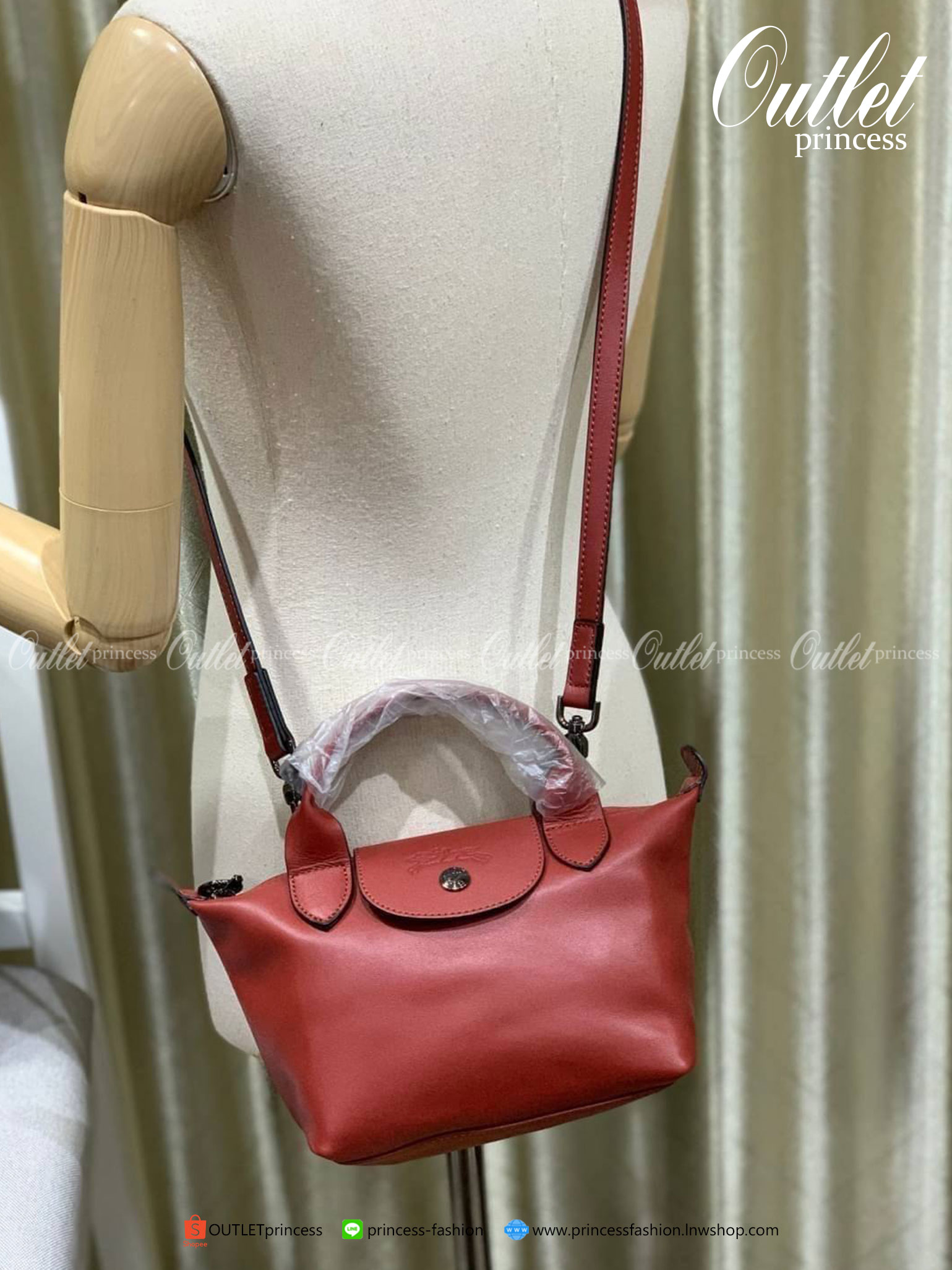 ของแท้ 100% Longchamp LE PLIAGE CUIR TOP HANDLE BAG Color: Black,Orange,Sienna, Navy,Nordic,Grey,Lichen