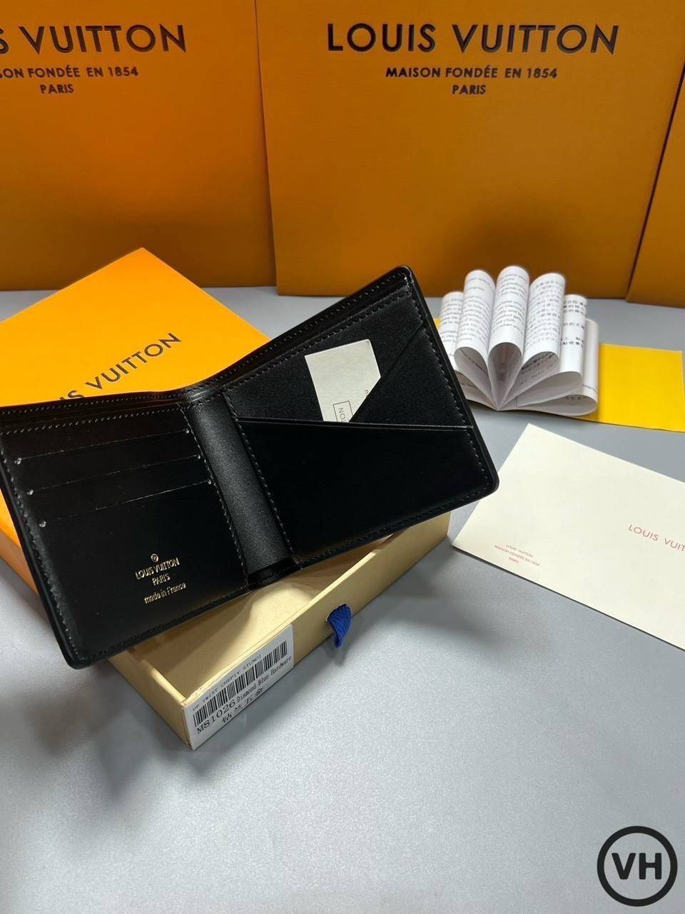 ORI หนังแท้ | LV Multiple Wallet / LV Short Wallet / LV Damier Graphite Wallet กระเป๋าสตางค์ใบสั้น กระเป๋าสตางค์ผู้ชาย