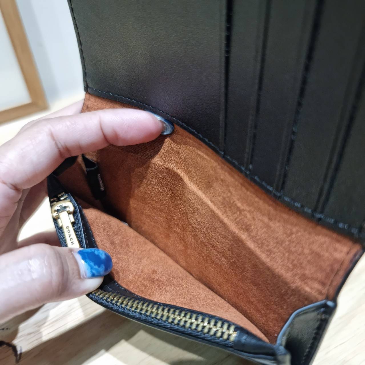 COACH SLIM CARD CASE IN SIGNATURE CANVAS C4818 / C5870 / C4818 กระเป๋าถนอมบัตรกึ่งกระเป๋าสตางค์ เกรดท็อปออริ เกรดดีสุด สลับแท้ 1:1 ใช้ต่างประเทศได้