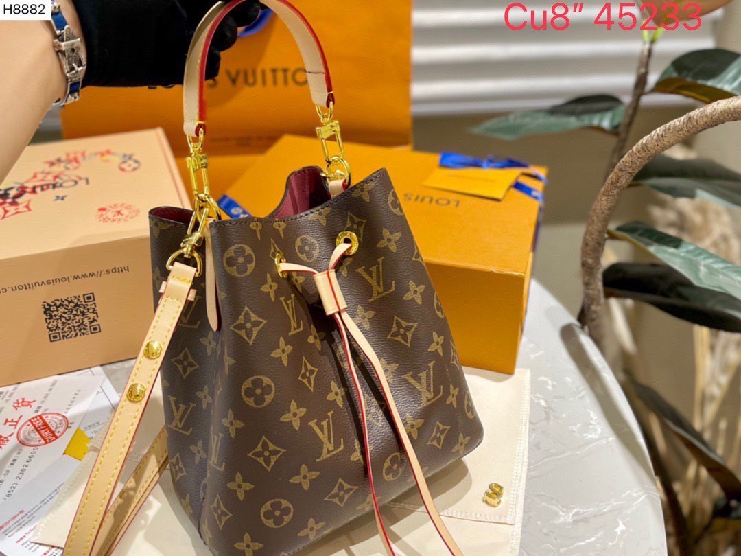 LV Neonoe Monogram Canvas Luxury Leather Handbag / LV Bucket Bag 9" พร้อมส่ง 3 สี กระเป๋าสะพายทรงบัคเก็ตโดดเด่นและเป็นเอกลักษณ์ด้วยการตกแต่งลายพิมพ์เฉพาะ อีกหนึ่งรุ่นท็อปฮิต ที่ไม่มีไม่ได้จริงๆ