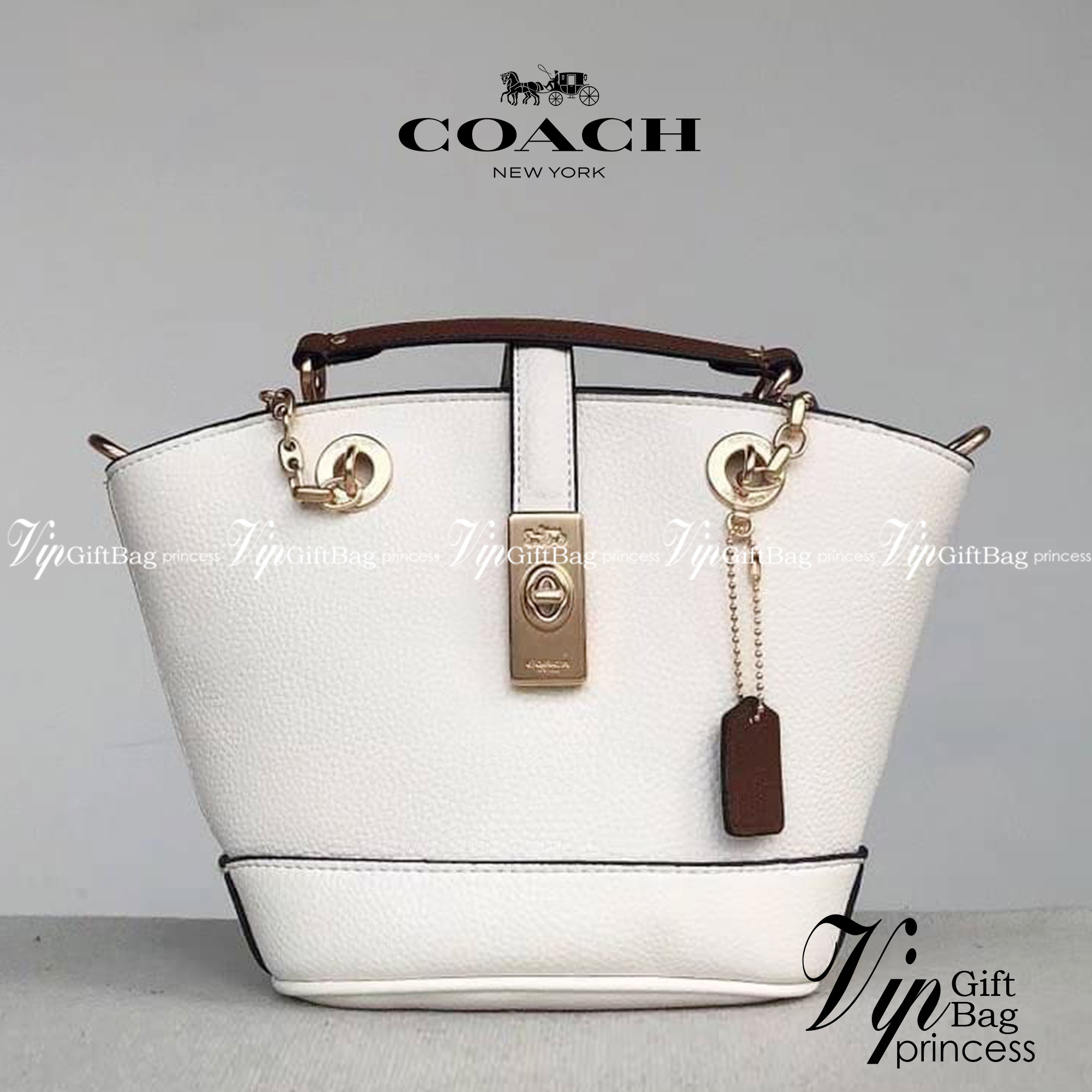 COACH Lane Bucket Bag In Signature Canvas C8597 C8399 พร้อมส่งที่ไทย
