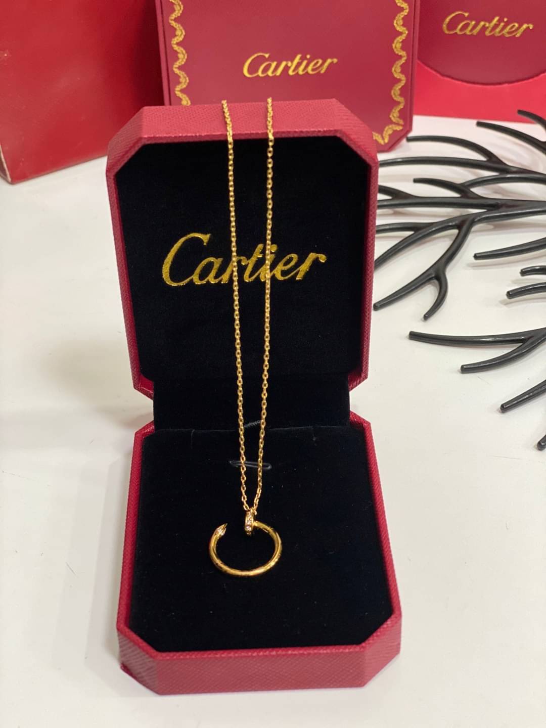 Cartier JUSTE UN CLOU NECKLACE / Cartier necklace สร้อยคอคาเทียร์ หัวตะปูหัวเพชร ภาพถ่ายจากงานจริง วัสดุคุณภาพดี ไม่ลอกไม่ดำ งานปั้มครบตามรูปเลยค่ะ