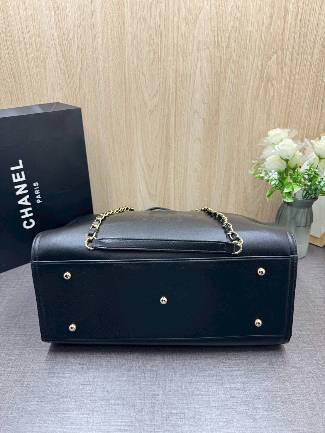 ORI หนังแท้ | Chanel Shopping Bag / Chanel Tote Bag กระเป๋าทรงโท้ทใบใหญ่ ภายในโล่งกว้าง จุของได้เยอะ งานหนังเต็มใบ สวยหรูหรา