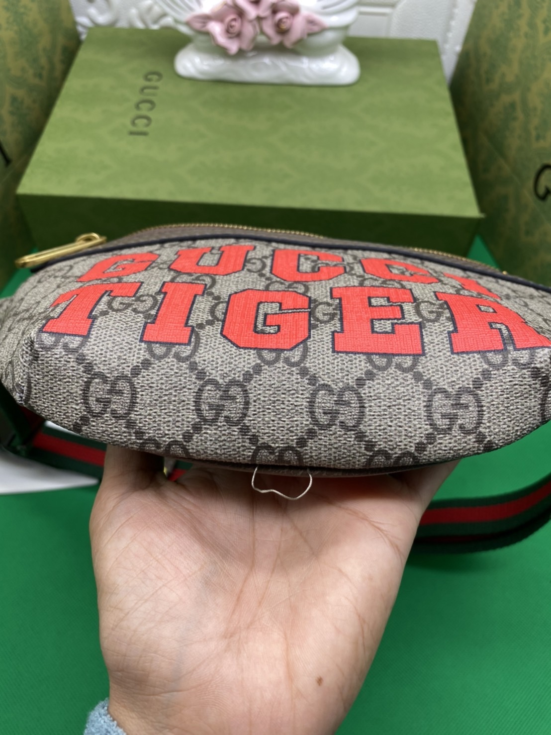 หนังแท้ Gucci Tiger GG belt bag พร้อมส่งที่ไทย