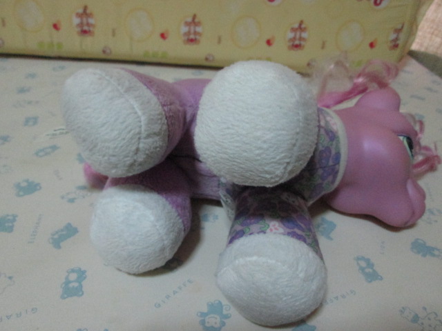 MY LITTLE PONY "BABY ALIVE" GIGGLING SLURPING STUFFED PLUSH BABY PONY.