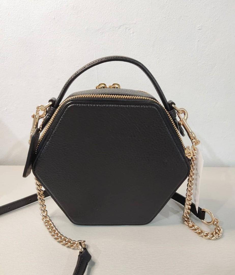 COACH HEXAGONAL CROSSBODY C5786 พร้อมส่งที่ไทย