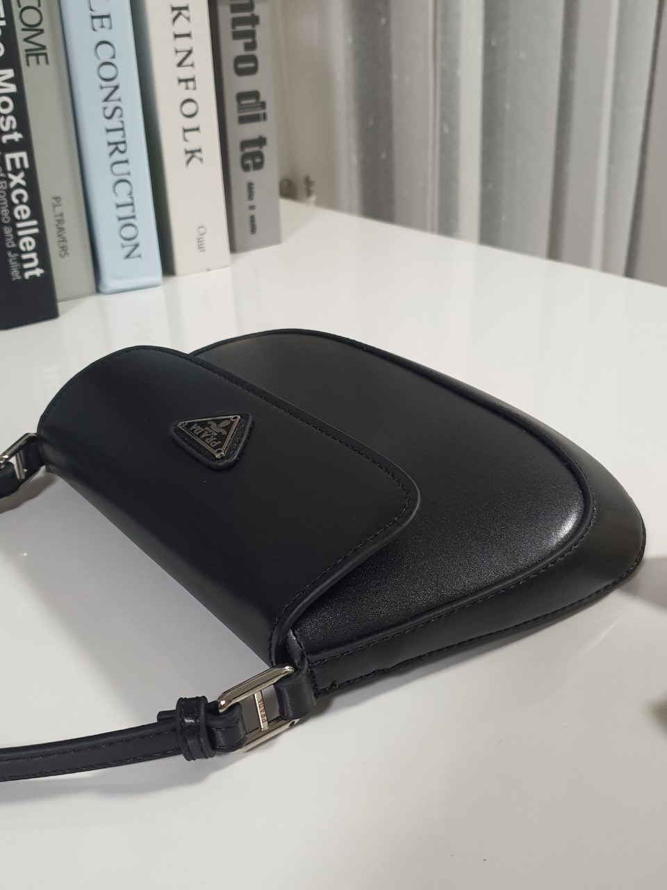 Prada งานพรีเมี่ยมกิ้ฟท์จากเคาเตอร์ต่างประเทศ PRADA CLEO BRUSHED LEATHER SHOULDER BAG WITH FLAP