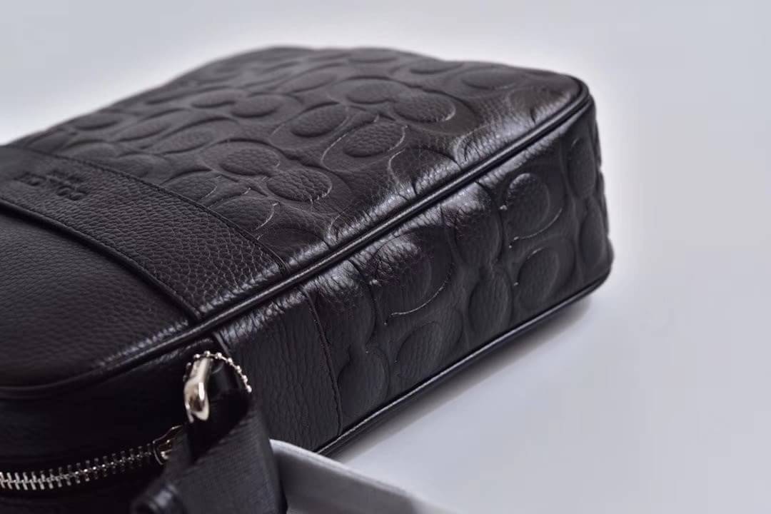 COACH Charles Flight Bag In Smooth Leather F71819 Men Black Beg Sling Cross body