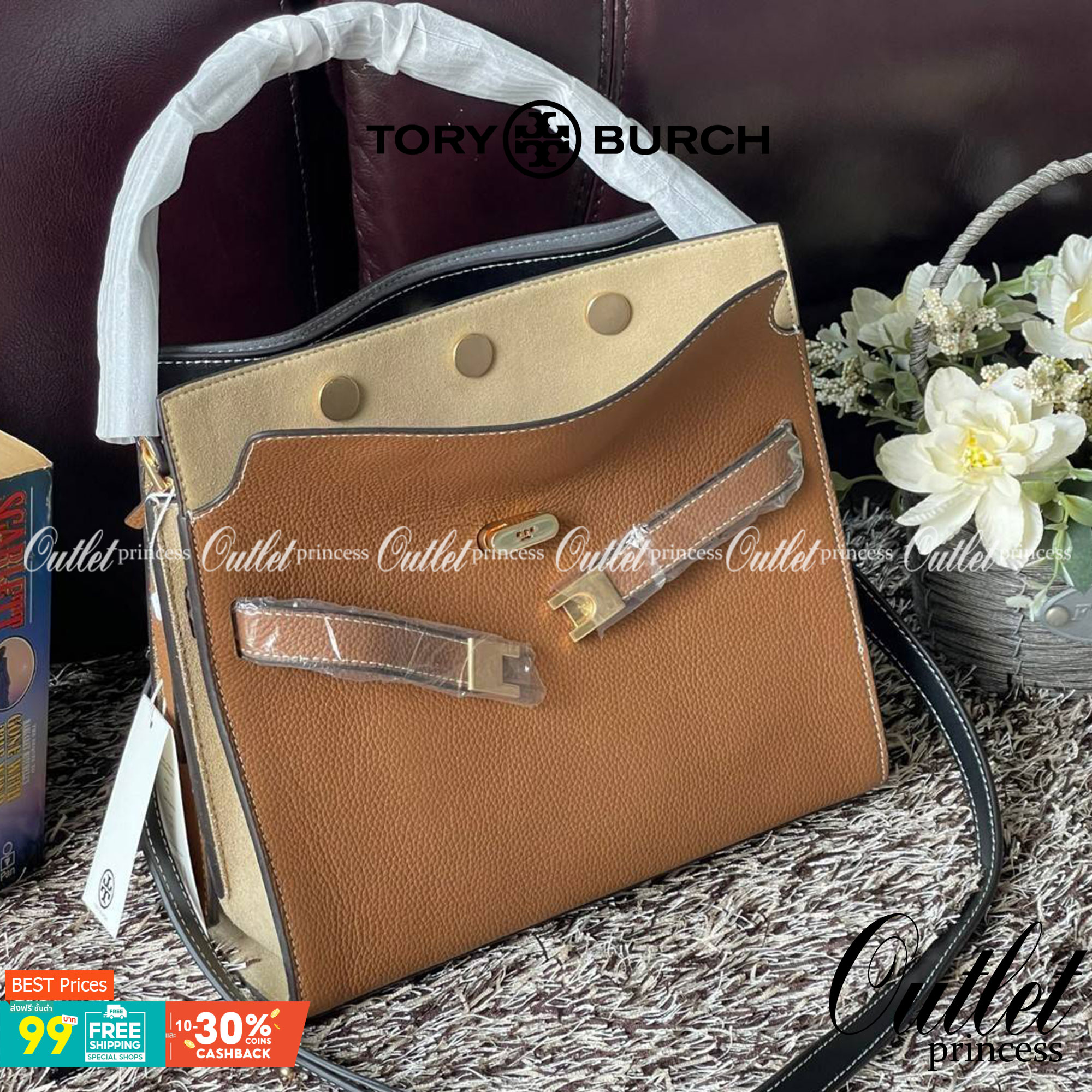 Tory burch lee radziwill pebbled small double bag กระเป๋า Lee Radziwill Double Bag สุดหรู ที่คำนึงถึงการเลเยอร์หนังและหนังกลับอย่างประณีตลงไปในงานดีไซน์ สามารถปรับปากกระเป๋าได้ 3 แบบตามต้องการ พร้อมนำเอาความเป็น American Luxury มาตีความใหม่ผ่านแง่มุมของคว