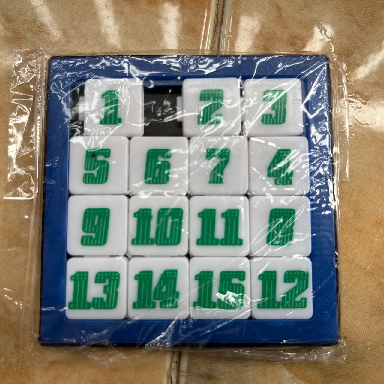 เกมเลื่อนเรียงตัวเลขแบบพลาสติก 1-15