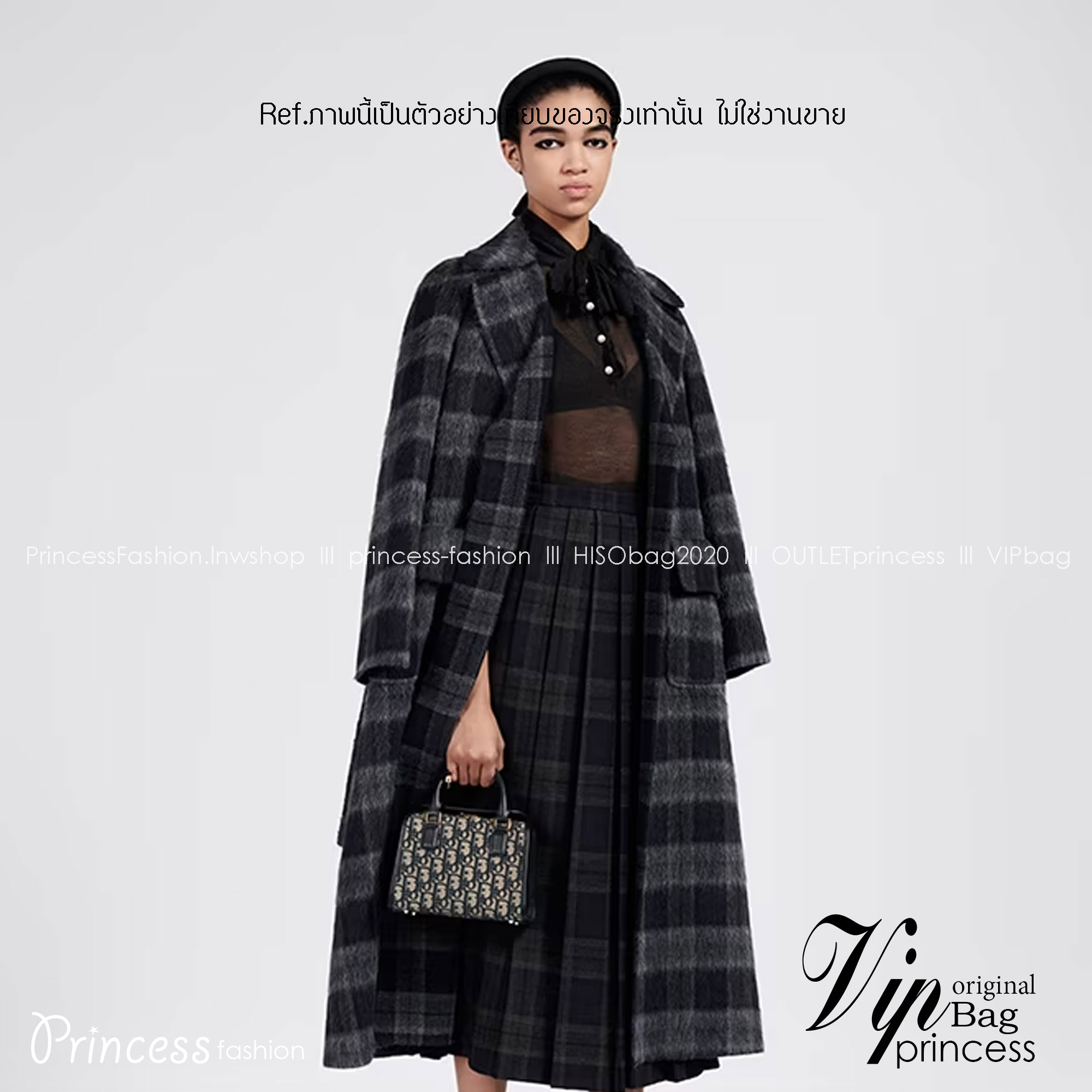 DIOR SMALL BOSTON BAG Blue Oblique Embroidery and Smooth Calfskin / DIOR Box Bag พร้อมส่ง กระเป๋าสะพายทรงกล่อง New for Winter 2023 คอลผู้ดี สวยหรู ตอบโจทย์และแมทช์ได้กับทุกลุคทุกสไตล์