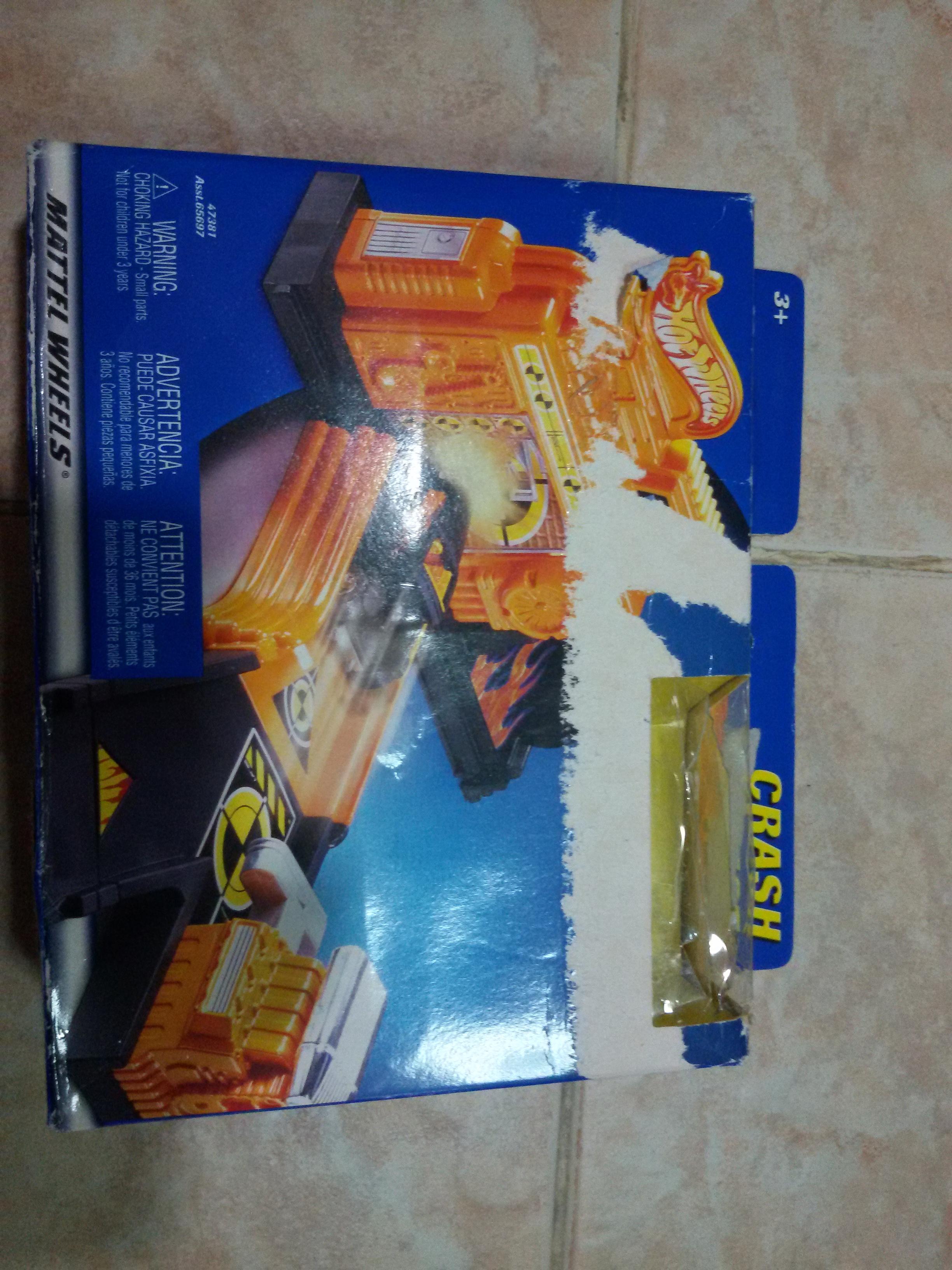 Hot Wheels Crash Test Playset without car รางรถฮ๊อตวิลมือหนึ่งกล่องไม่สวย