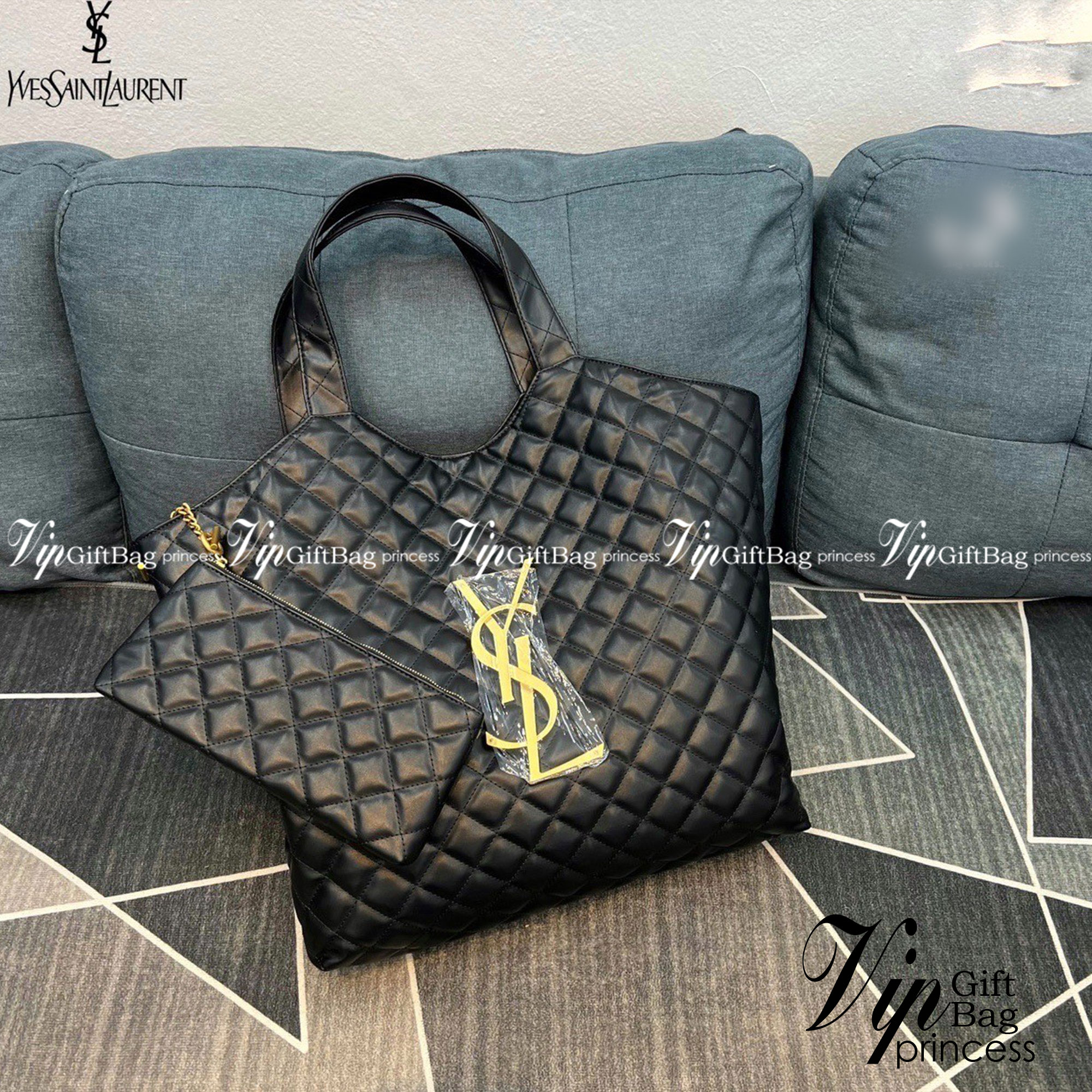 YSL icare maxi shopping bag in quilted lambskin / YSL tote bag กระเป๋าไซส์ใหญ่ พร้อมใบเล็ก หนังบุนิ่มเย็บลายตาข่าย (Quilted Bag) ดีไซน์คล้ายตะกร้าช็อปปิ้ง โฉบเฉี่ยวกว่าหลายระดับด้วยการประดับฮาร์ดแวร์ทองเหลืองในตัวอักษร YSL บนหนังสีดำสร้างความสะดุดตา มอบสไ