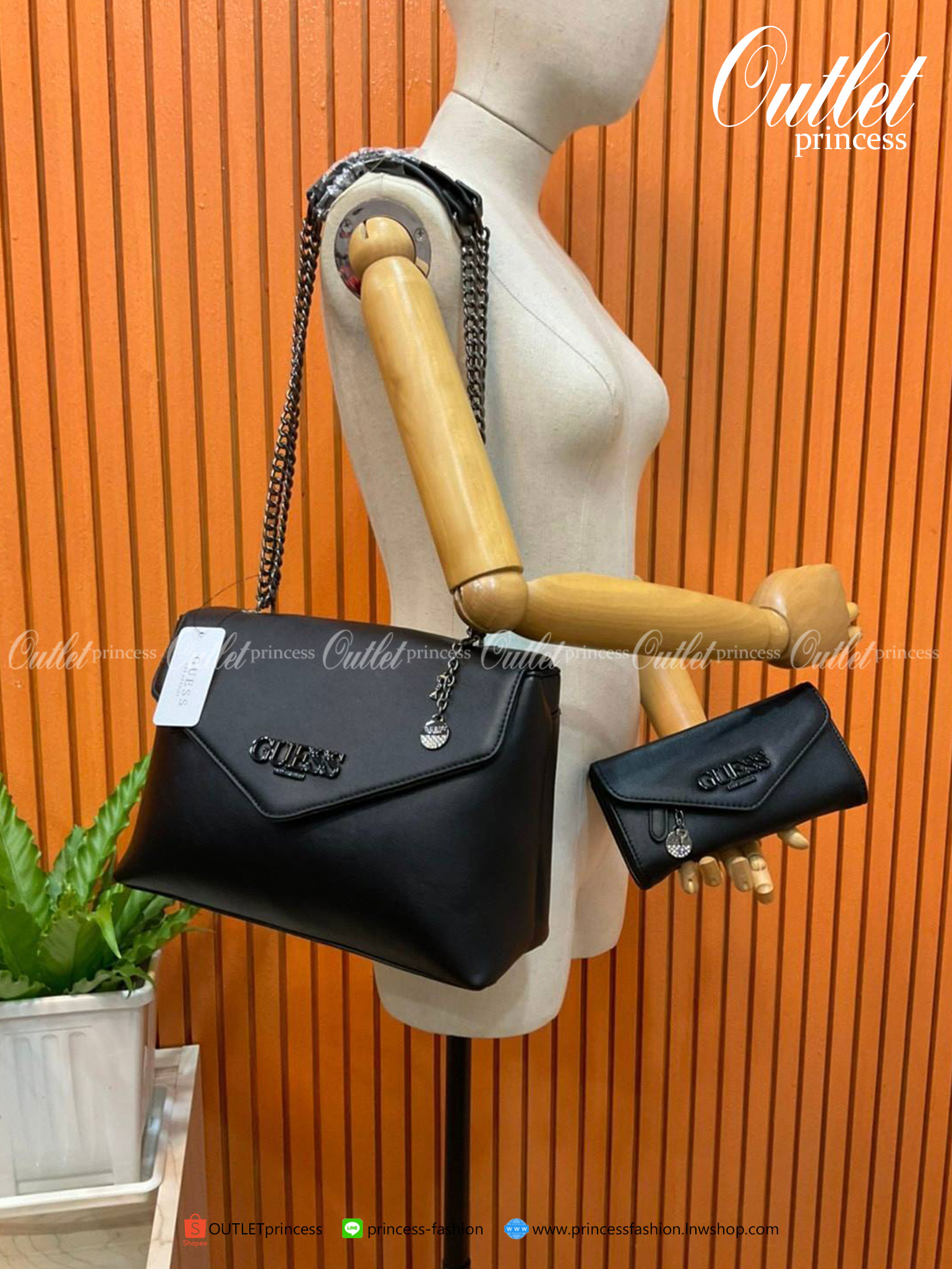 ของแท้ 100% Guess Women’s Crossbody Bag Set สุดคุ้ม!!!! เซตสวยหรูดูแพง สวยจริงจริง ช้าหมด ราคานี้หาที่ไหนได้!! Denim