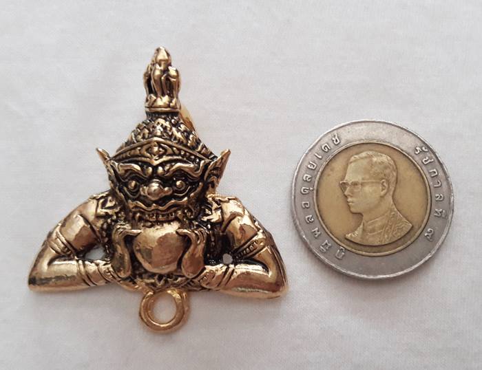 สินค้าหมดค่ะ พระราหูอมจันทร์เนื้อทองเหลืององค์ใหญ่ วัดประดู่ อ.อัมพวา จ.สมุทรสงครามค่ะ