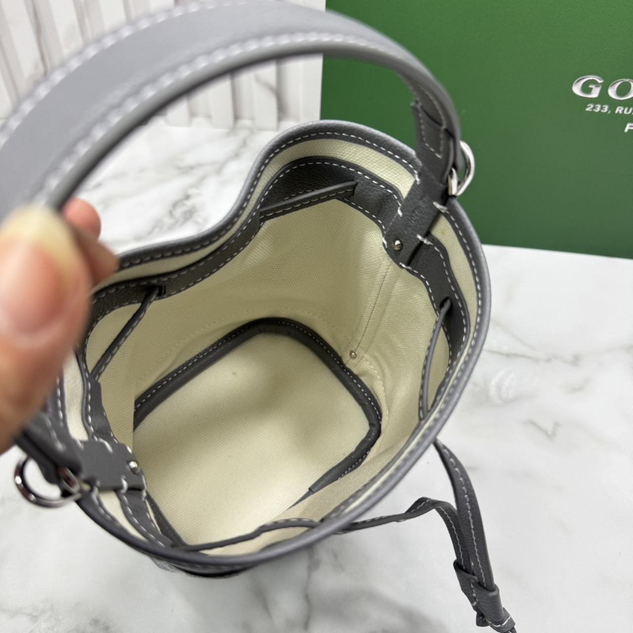 RI หนังแท้ | Goyard Petit Flot Mini bucket bag กระเป๋าสะพายทรงบัคเก็ต ไซส์มินิ ดูผู้ดีในตัว วัสดุหนังแคนวาสพิมพ์ลายสวยคม