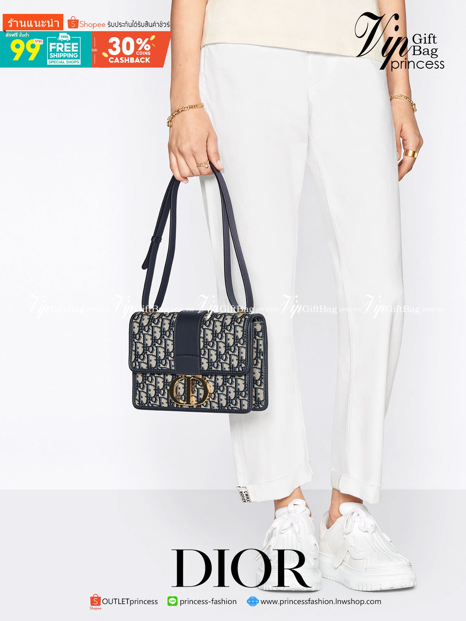 หนังแท้ CHRISTIAN DIOR 30 MONTAIGNE BAG Oblique Jacquard เอกลักษณ์ของความหรู น้ำหนักเบา ไอเท็มหายาก!! Best seller!! ยกให้น้องเลย!! ดีไซน์เรียบหรูในความเป็นเอกลักษณ์ ใช้งานง่าย สะดวก ได้ทุกโอกาส แนะนำเป็น everyday bag ติดตัวไว้เลยจ้าสาวๆ พร้อมส่งที่ไทย ภาพ