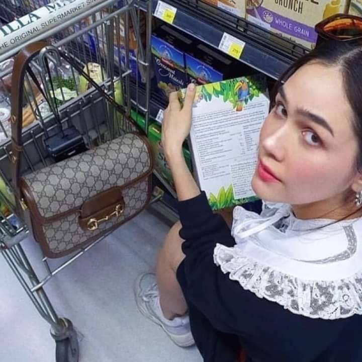 GUCCI HORSEBIT 1995 BAG / GG Supreme Shoulder 10" รุ่นฮิต คลาสสิค หรูหรา ใช้แล้วดูดีมีเสน่ห์ขึ้นทันที สายยาวคล้องบ่าได้ ปรับยาวคลอสบอดี้ได้ หนังแคนวาส สล้บหนังแท้