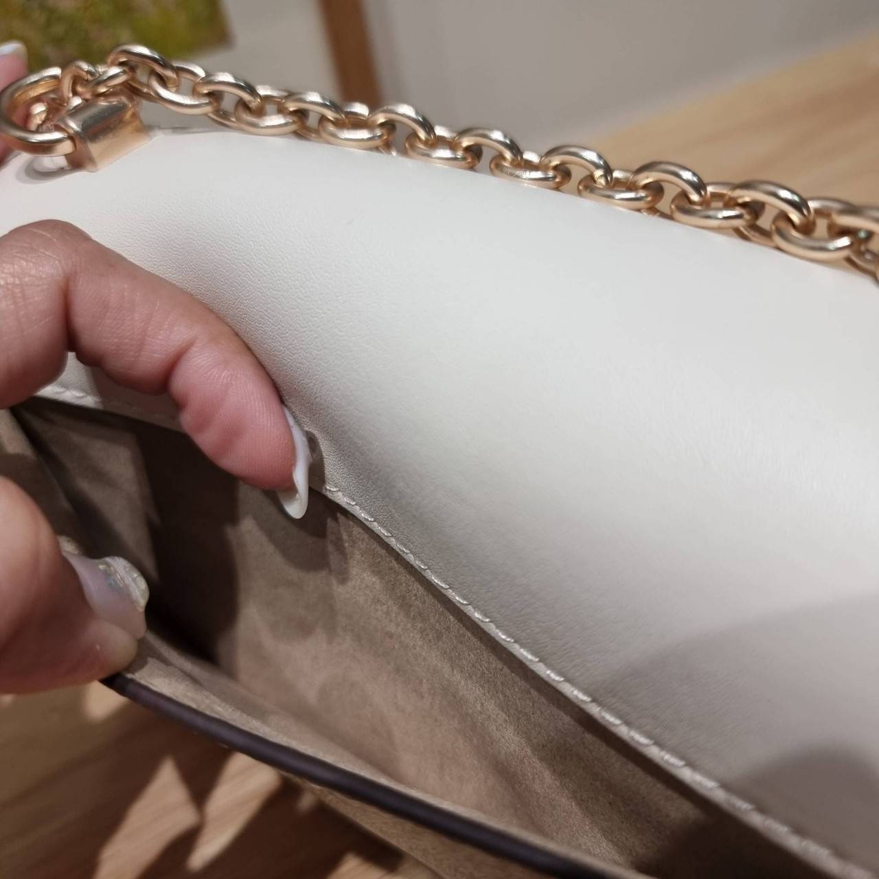 COACH CR528 ELIZA FLAP CROSSBODY IN SIGNATURE CANVAS กระเป๋าสะพายสุดหรู ดีไซน์โลโก้รุ่นใหม่สวยเด่น เกรดท็อปออริ เกรดดีสุด สลับแท้ 1:1