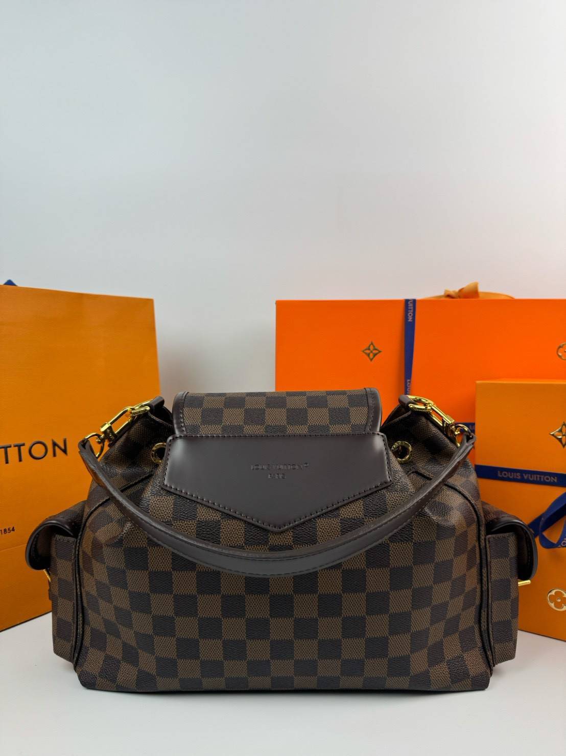 ORI หนังแท้ | LV Odyssee bag Damier Canvas กระเป๋าสะพายดีไซน์ใหม่ คอลเลกชันประจำฤดูกาล Pre-Fall 2025 ออกแบบมาเพื่อเชิดชูมรดกล้ำค่าที่สืบทอดจากรุ่นสู่รุ่น ดีไซน์ทันสมัยใช้งานได้ทุกวัน