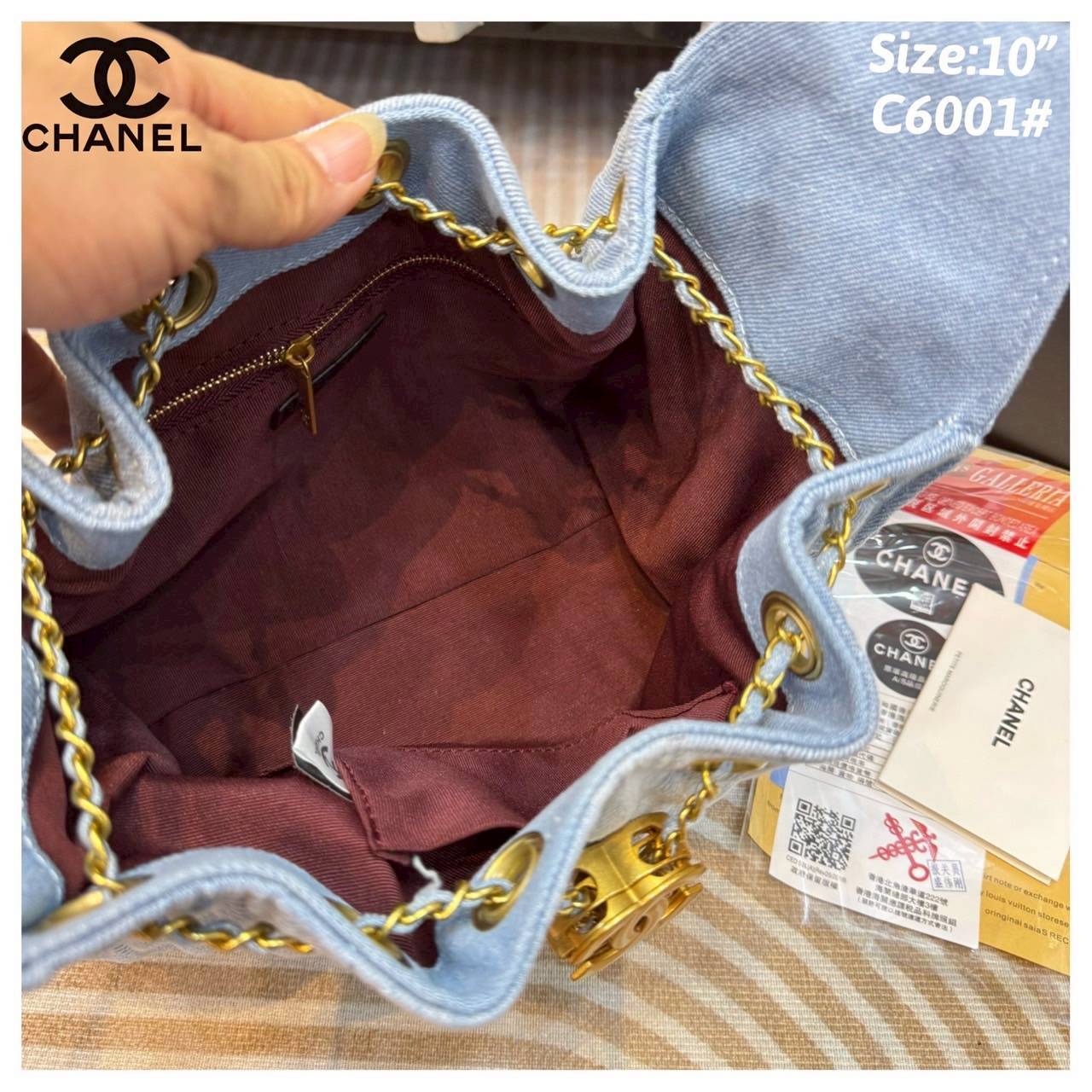 CHANEL 25 Small Handbag กระเป๋าสะพายทรงโฮโบ คอลใหม่ล่าสุด ต้อนรับฤดูกาล SPRING-SUMMER 2025 รูปทรงใช้งานได้จริง จุของได้ ถือเก๋ๆ เอวี่เดย์ลุค