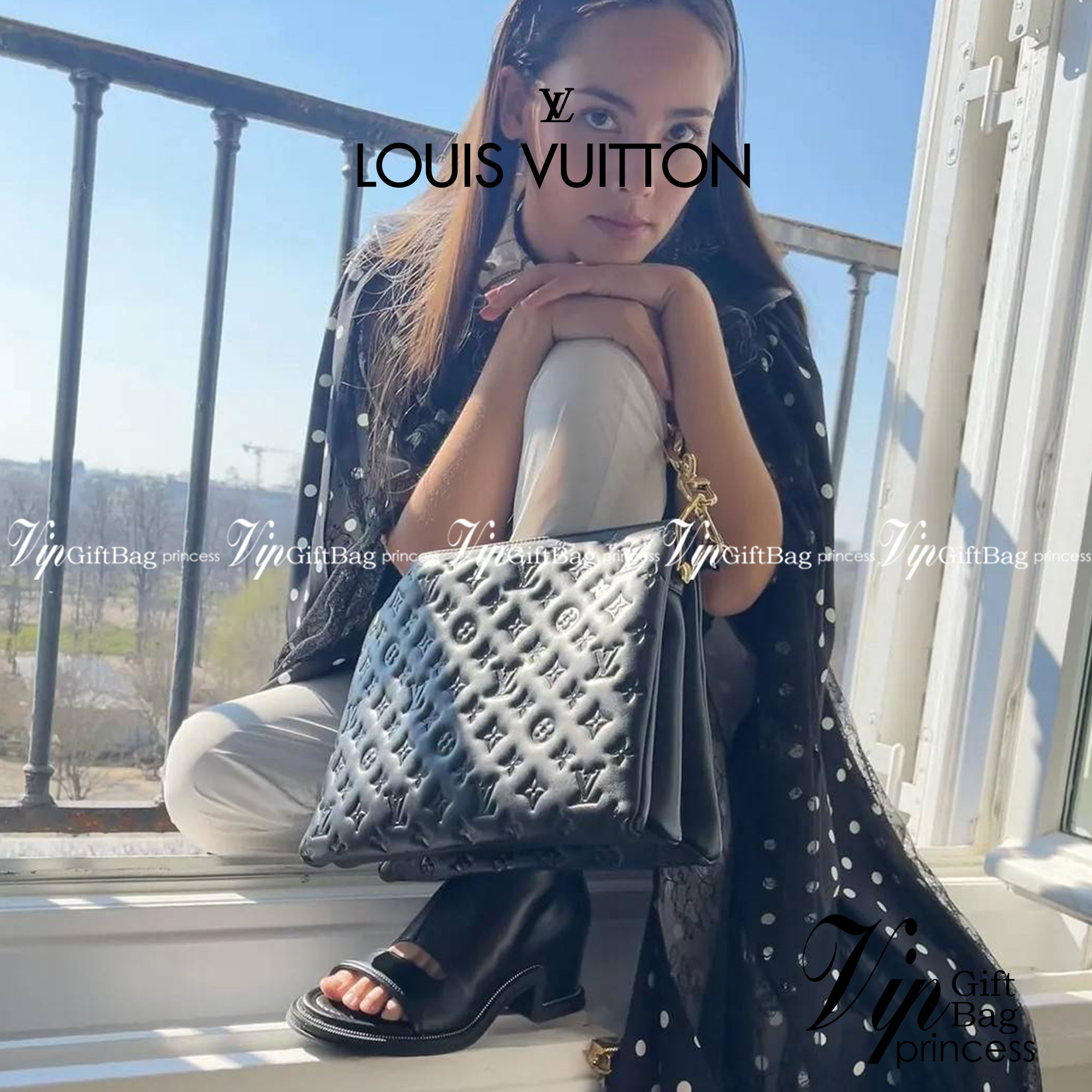 LV HANDLE POUCH MONOGRAM กระเป๋าสะพายกึ่งคลัชท์ สุดล้ำ ใหม่ล่าสุดมาแรงมาก ด้วยความสวยปังตั้งแต่แรกเห็น วัสดุหนังแกะปั๊มลายสวยคม มาพร้อมสาย 2 เส้น เลิศๆ มีสายโซ่ที่มีดีเทลละเอียดไม่ซ้ำ และสายสปอร์ตครอสบอดี้ ที่จะคล้องไว้ทั้งสองเส้นก็ดีงาม หรือสลับใช้ตามลุค