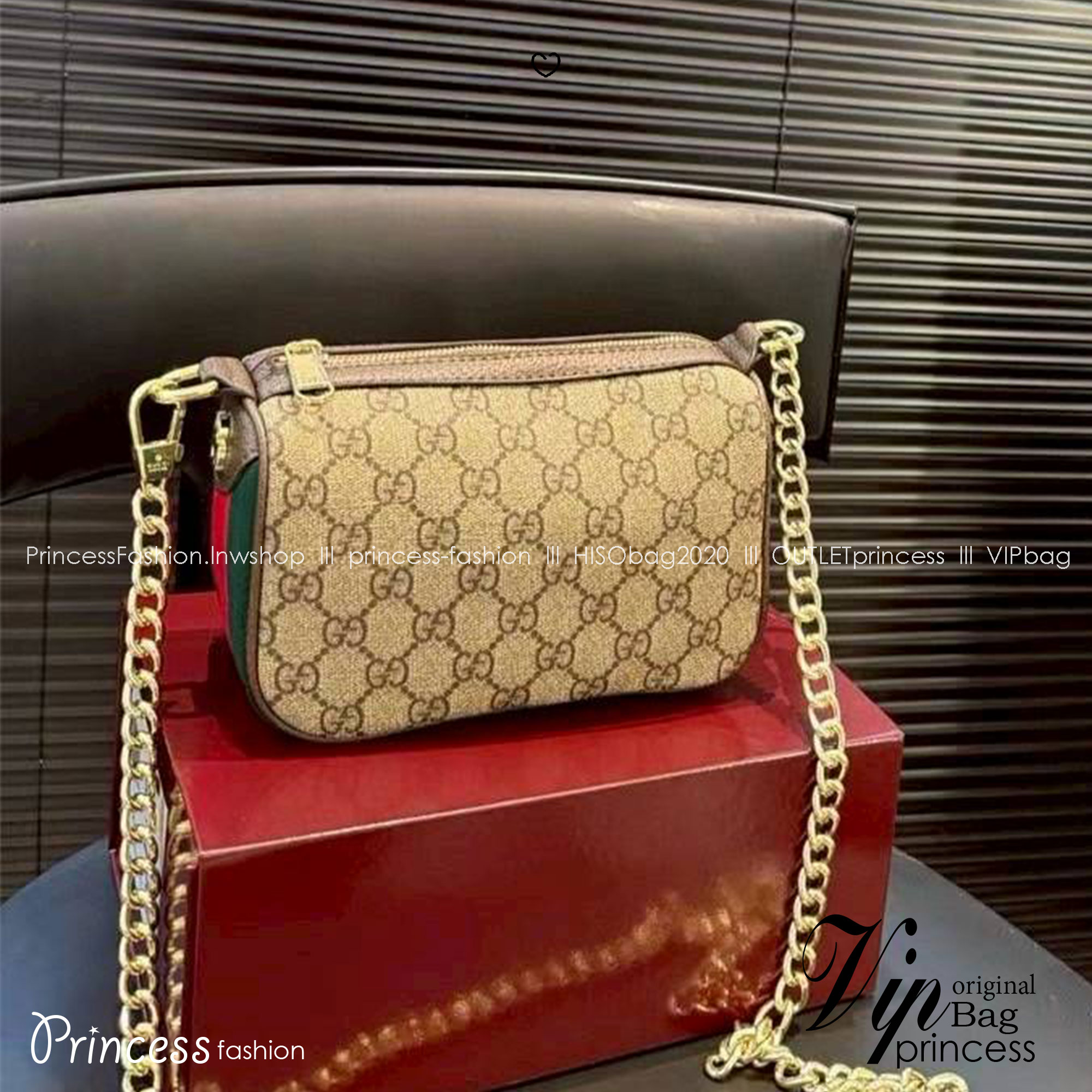 Gucci Ophidia mini bag on Chain shoulder strap กระเป๋าทรงสะพายใบเล็กดีไซน์ใหม่ น่ารักน่าใช้ สวยคลาสสิค โดดเด่นด้วยแถบสีเขียวแดงข้างและฐานกระเป๋า มาพร้อมสายโซ่พร้อมตะขอเกี่ยวเพื่อตัวเลือกในการเสริมสไตล์ที่หลากหลาย