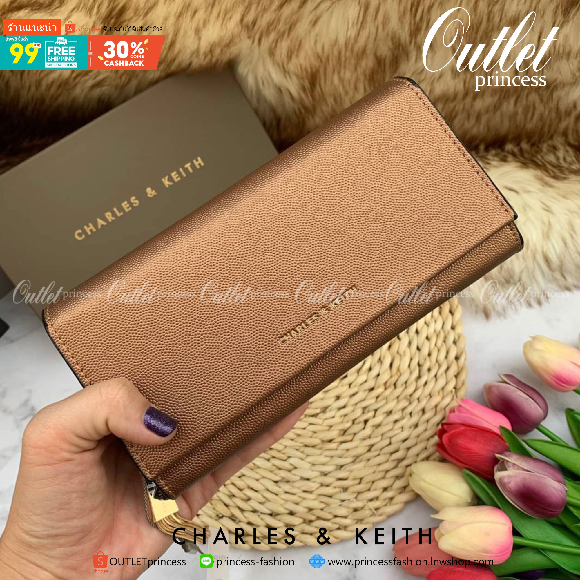 ของแท้ 💯% CHARLES & KEITH METAL TASSEL CLASSIC LONG WALLET กระเป๋าเงินใบยาวรุ่นพู่ยอดฮิต!! หนังพิมพ์ลายคาร์เวียร์ใช้ทน ด้านหลังมีช่องใส่บัตร/แบงค์ได้