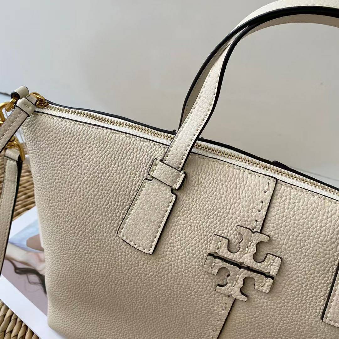 Tory Burch McGraw Top-Zip Satchel bag กระเป๋าสะพาย Crossbody ใบใหญ่ ทรงสวยสุดฮิต รุ่นใหม่ มาแรงที่สุดในตอนนี้!! วัสดุหนังแท้ สัมผัสนุ่มมือ หนังสวยสุดๆ
