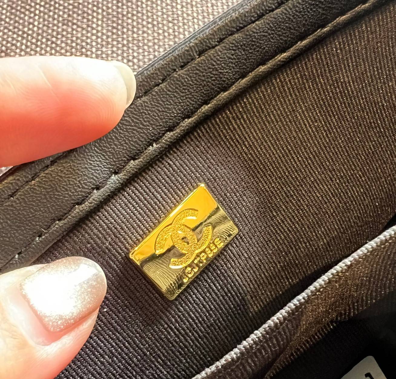 Chanel Mini Flap Bag with Top Handle 6.5" /CHANEL CHAIN SHOULDER BAG จัดไซด์เล็กมาให้ด้วย เพราะแต่ละคนชอบไม่เหมือนกัน😘 หนังสวย เรียบ สัมผัสนุ่มมือ น่าใช้มากๆ