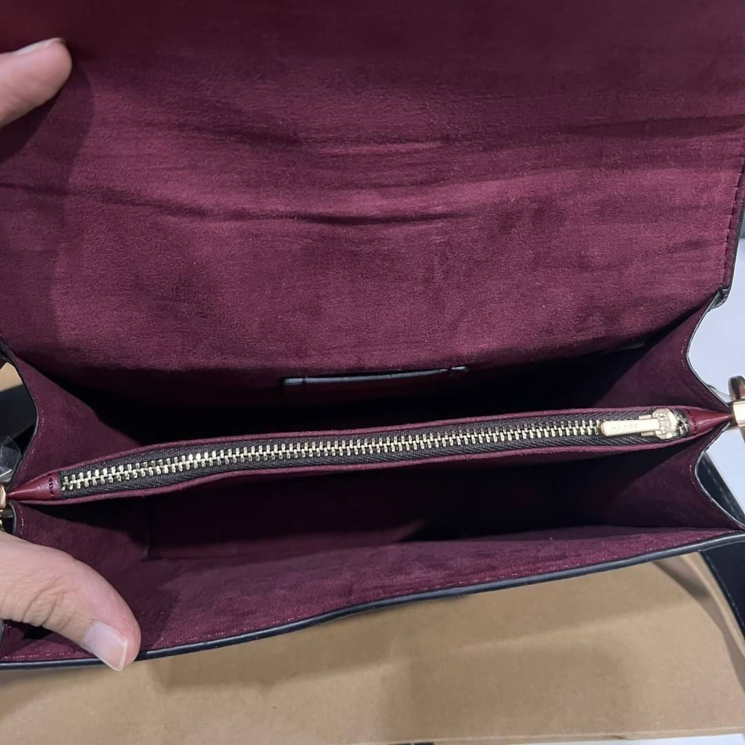 COACH SMALL GEORGIE TOP HANDLE IN BLOCKED SIGNATURE CANVAS ((6504//0468//6192//6015)) compact body portable shoulder bag 🌈ห้ามพลาด รุ่นแนะนำค่าา! พร้อมส่งทันที! กระเป๋าหิ้ว//สะพายข้างได้ วัสดุหนังแท้ 🔺หนึ่งใบทำลายหนังผสมกัน3แบบได้ลงตัวสวยง