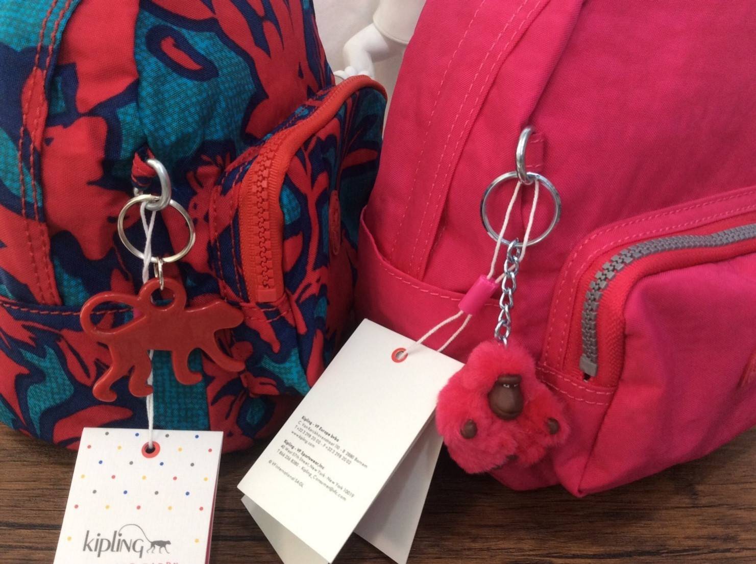 New Arrival!!! Kipling Mini nylon Backpack ( K12673 ) >> กระเป๋าเป้มินิรุ่นใหม่ล่าสุด วัสดุไนล่อนกันน้ำ บุด้วยนวมเพิ่มความนุ่ม เปิดปิดด้วยซิป >>รูปทรงสวย ขนาดกะทัดรัด น้ำหนักเบา สีสันสดใส