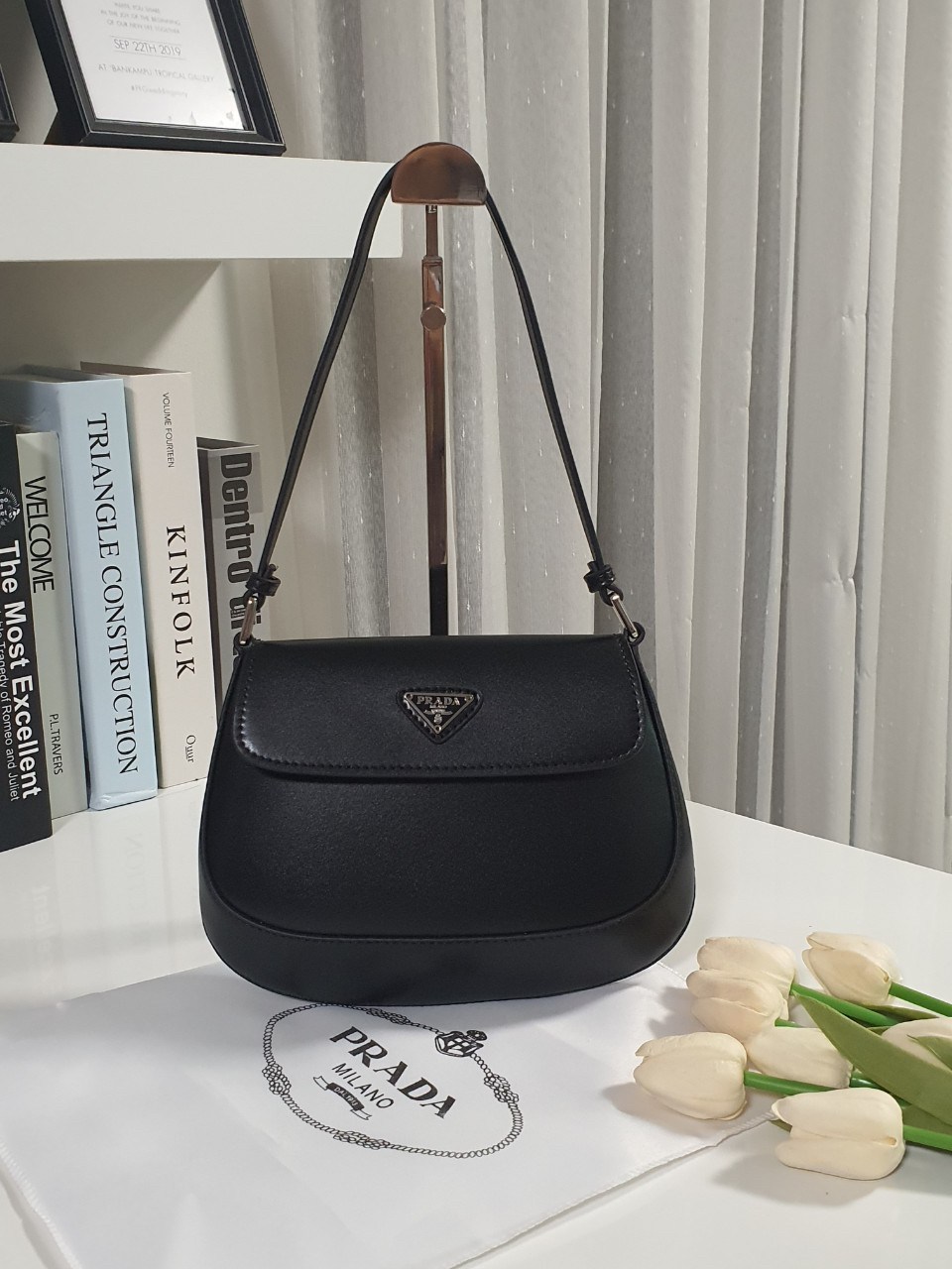 Prada งานพรีเมี่ยมกิ้ฟท์จากเคาเตอร์ต่างประเทศ PRADA CLEO BRUSHED LEATHER SHOULDER BAG WITH FLAP