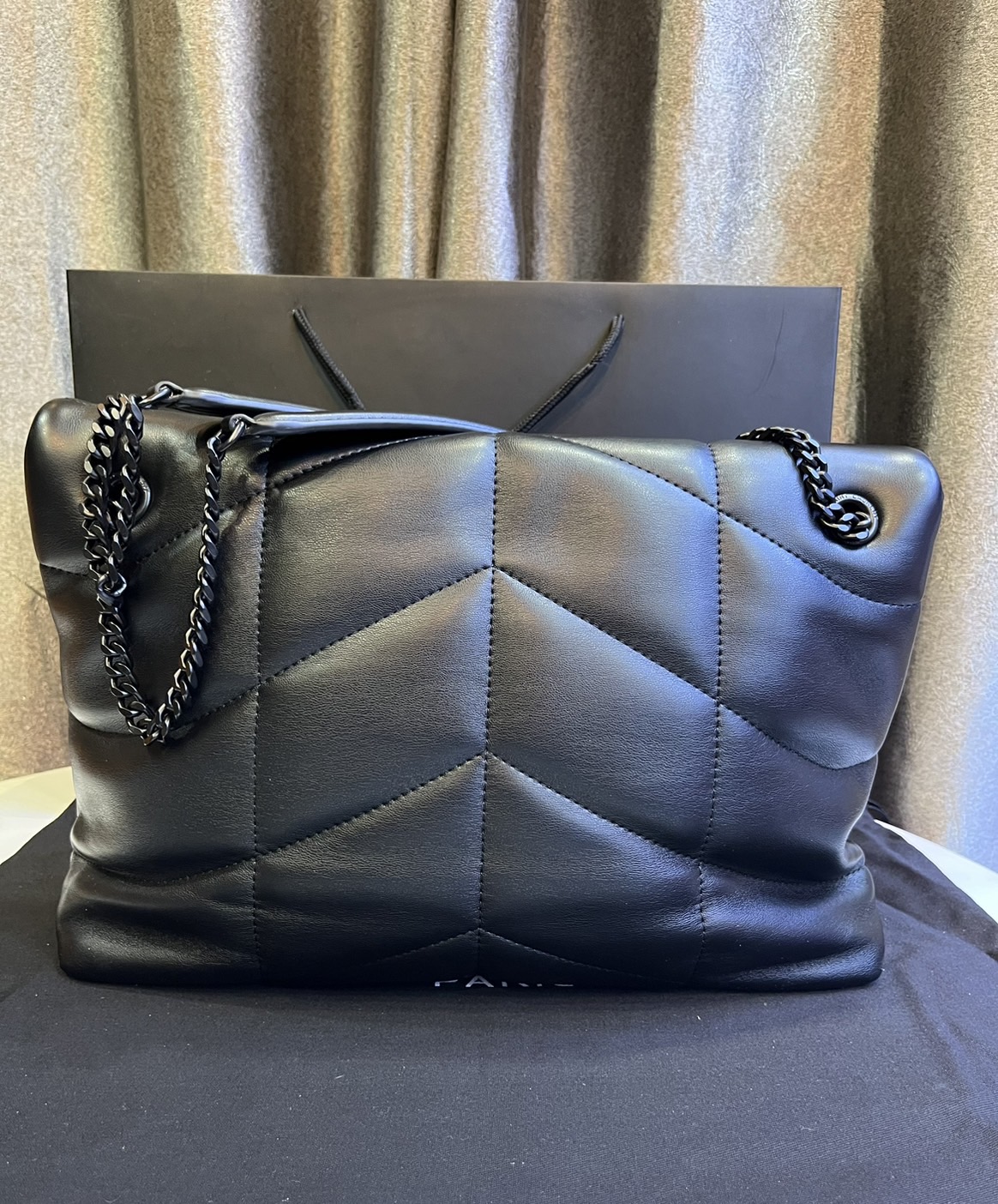 YSL PUFFER MEDIUM IN NAPPA LEATHER 35cm กระเป๋าสะพาย เกรดหนังสวยเต็มใบ เกรดออริ 1:1 ใช้งานต่างประเทศได้