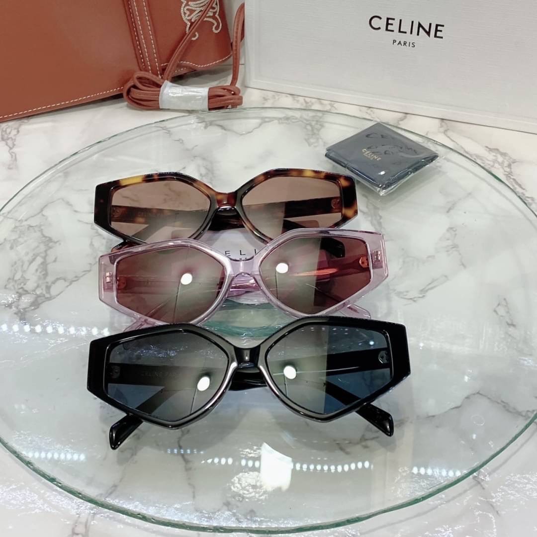 แว่นตาลิซ่า Celine Sunglass เกรดท็อปออริ 1:1 สลับแท้ เกรดดีสุด ใช้งานต่างประเทศได้ มาพร้อมกระเป๋าใส่แว่นปักลายซีลีน