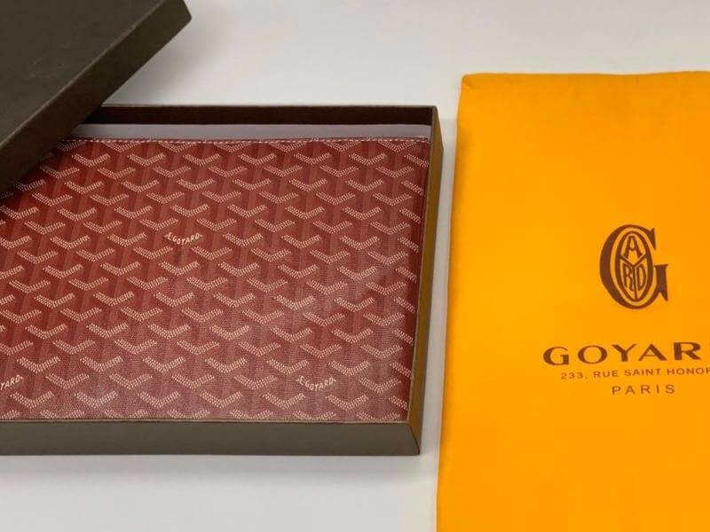 VIP GIFT 】GOYARD Clutch Bag รุ่นแนะนำ ดีไซน์สวยโดดเด่น ภายในโล่งกว้าง ใส่เอกสาร A4 ของใช้สัมภาระได้เยอะจุใจ น้ำหนักเบา ใช้ได้ทั้งชายและหญิง พร้อมส่งที่ไทยไม่ต้องรอพรีฯ ห้ามพลาดนะคะ!