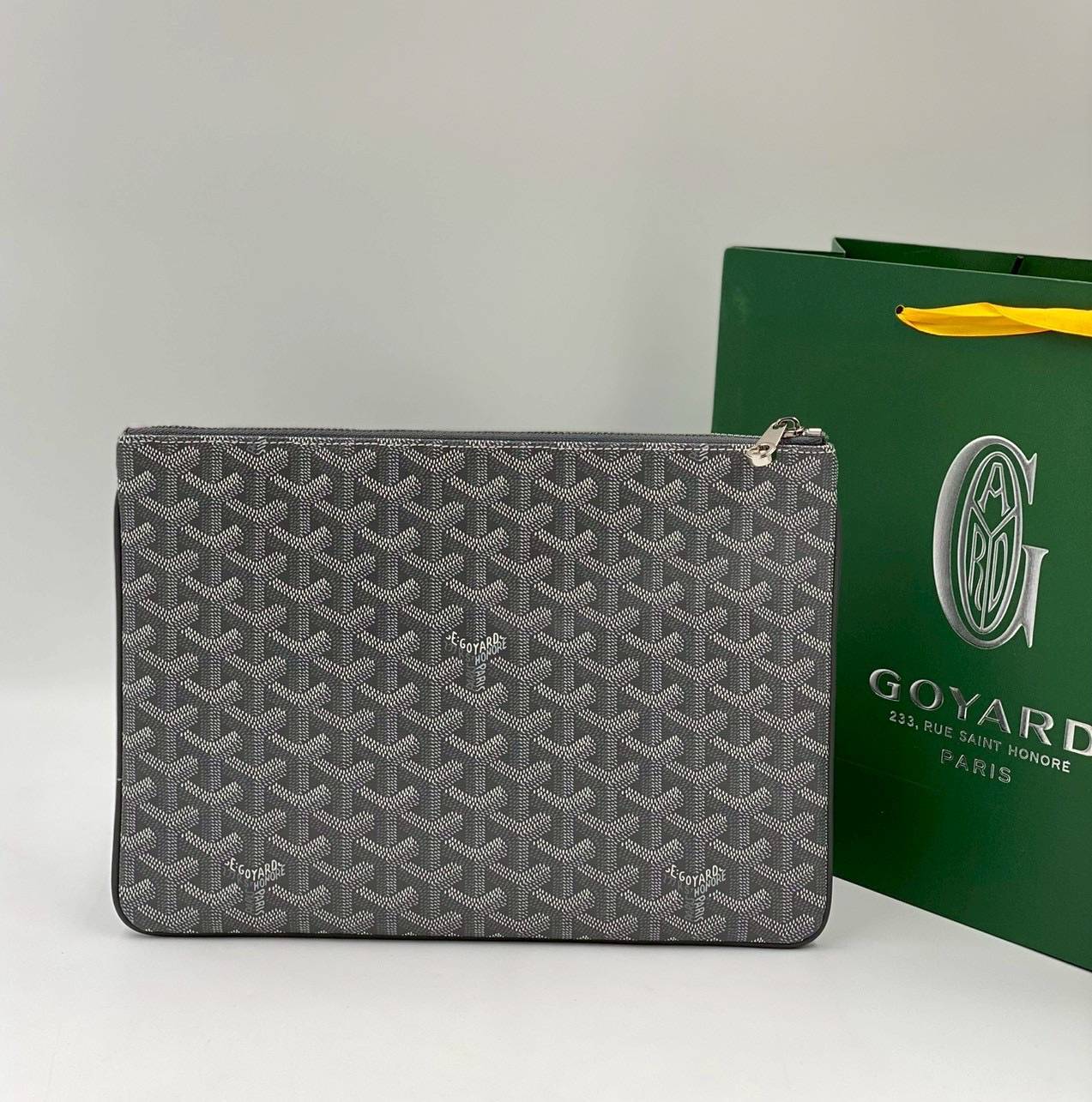 ORI หนังแท้ | GOYARD Senat MM Pouch / GOYARD Clutch Bag กระเป๋าทรงพอชคลัช ใช้เป็นกระเป๋าจัดระเบียบสำนักงานได้ เหมาะสำหรับใส่เอกสารขนาด A4, จัดระเบียบสิ่งของในกระเป๋า หรือใช้เป็นกระเป๋าคลัตช์สำหรับใช้ในชีวิตประจำวัน