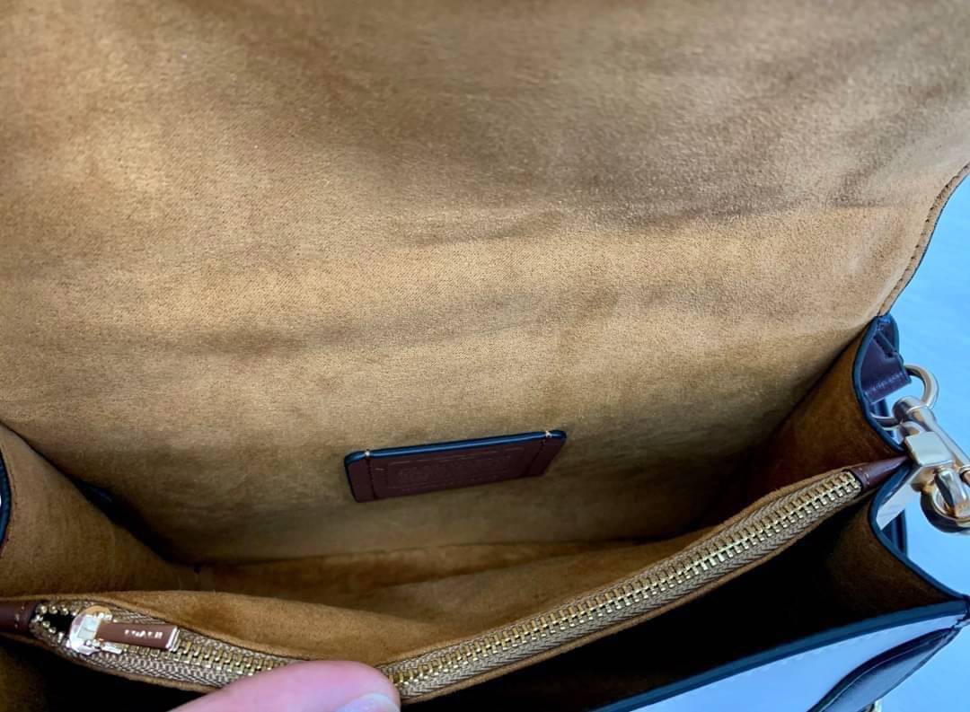 COACH SMALL GEORGIE TOP HANDLE IN BLOCKED SIGNATURE CANVAS ((6504//0468//6192//6015)) compact body portable shoulder bag 🌈ห้ามพลาด รุ่นแนะนำค่าา! พร้อมส่งทันที! กระเป๋าหิ้ว//สะพายข้างได้ วัสดุหนังแท้ 🔺หนึ่งใบทำลายหนังผสมกัน3แบบได้ลงตัวสวยง