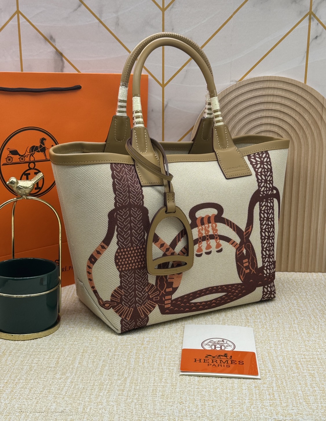 HERMES Steeple Tote Bag / H Steeple canvas tote bag 30cm กระเป๋าทรงโท้ทแคนวาสอย่างดี พิมพ์ลายคมชัด ลายใหม่สวยหรู เกรดออริ สลับแท้