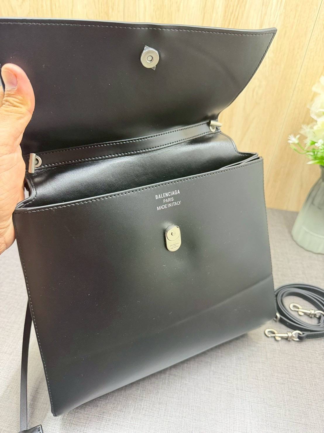 ORI หนังแท้ | Balenciaga Nano Medium Top Handle Bag 27cm กระเป๋าสะพายทรงโท้ท ดีไซน์ใหม่สวยเก๋ตามแบบฉบับแบรนด์