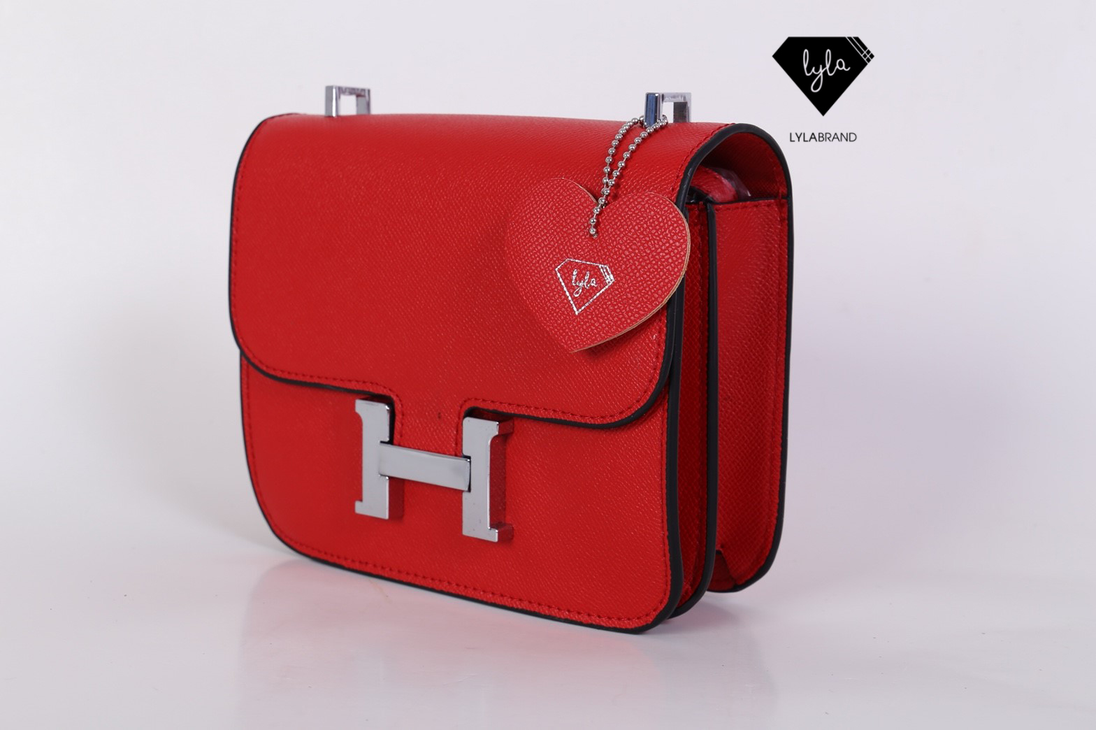 LYLABRAND🔔 Constance ไซต์ 18 สุดฮอต รุ่นนี้หนัง Epsom , PU top premium นะคะ หนังดีเลอค่าน่าสอยมากกก บอกคำเดียวเลยว่าเด็ดสุด !! เหมือนหนังแท้เบอสุดค่ะคูณผู้หญิง ลูกค้าเก่าน่าจะทราบกันดีอยู่แล้วว่าคุณภาพของร้านนี้ต้องมาเป็นอันดับหนึ่งเท่านั้น อิอิ ม