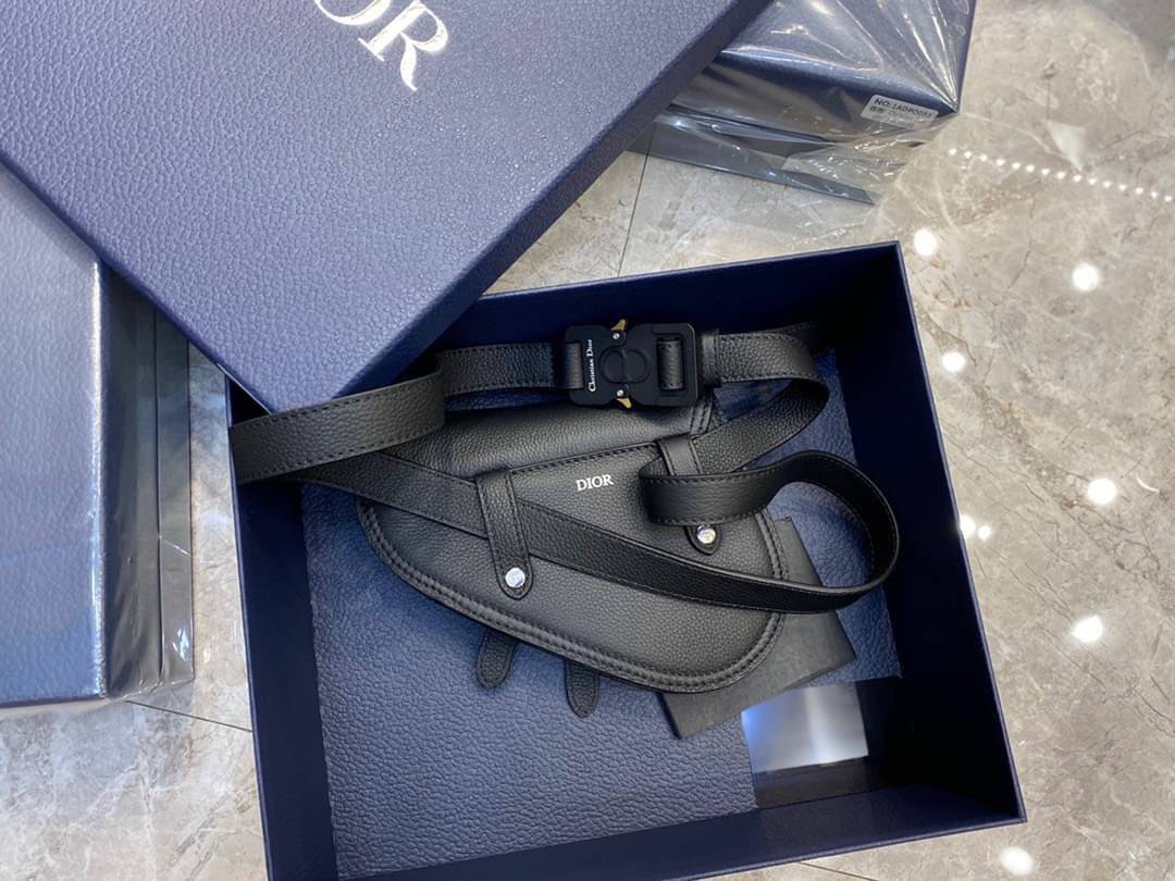 DIOR SADDLE BAG Black Grained Calfskin / DIOR BUCKLE BELT BAG เกรดเทพออริจินอล หนังแท้ ภาพถ่ายจากสินค้าจริง ใช้งานต่างประเทศได้