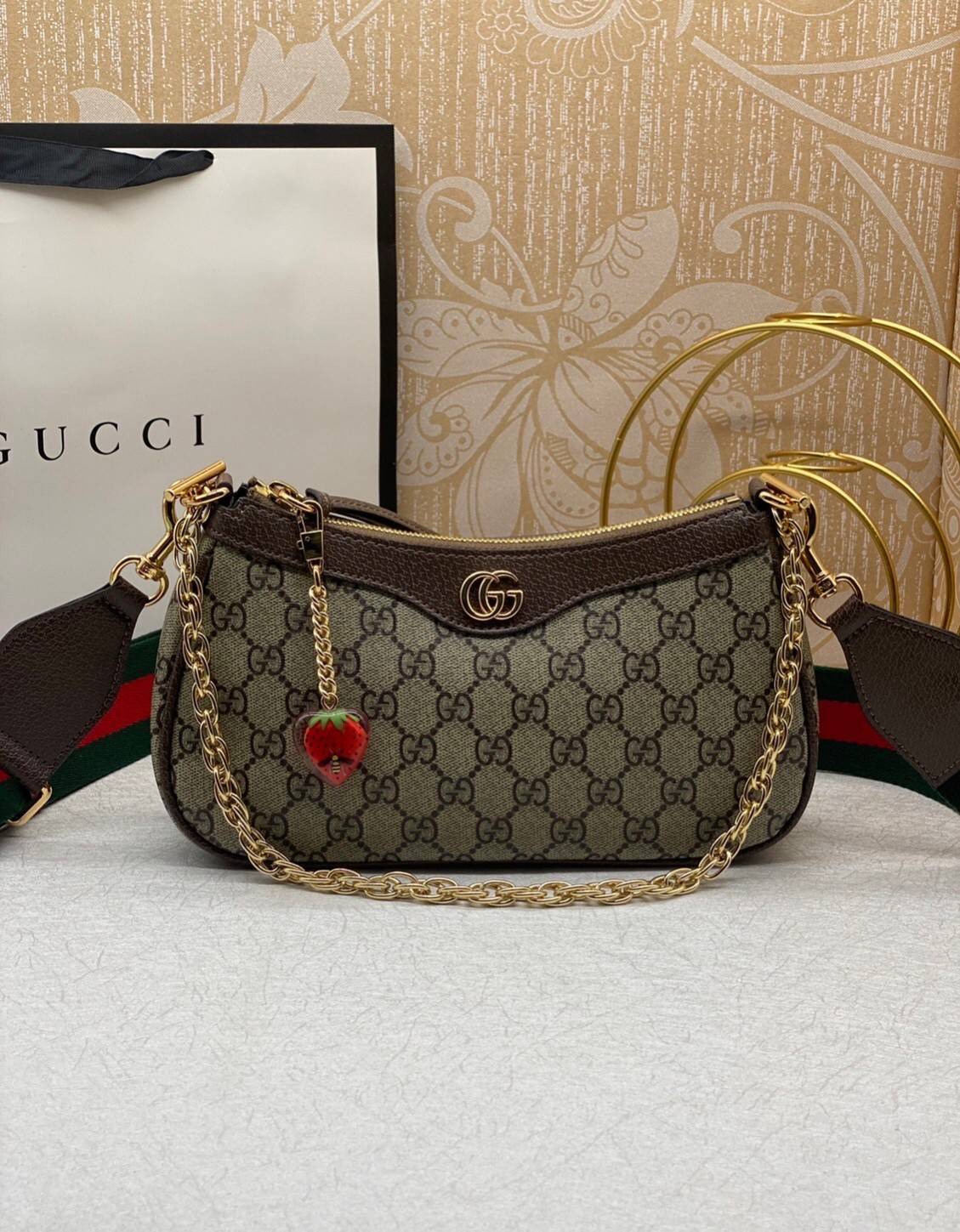 GUCCI Ophidia small handbag strawberry เกรดออริจินอล งานสวยตรงปก ภาพถ่ายจากงานขายจริง ใช้งานต่างประเทศได้
